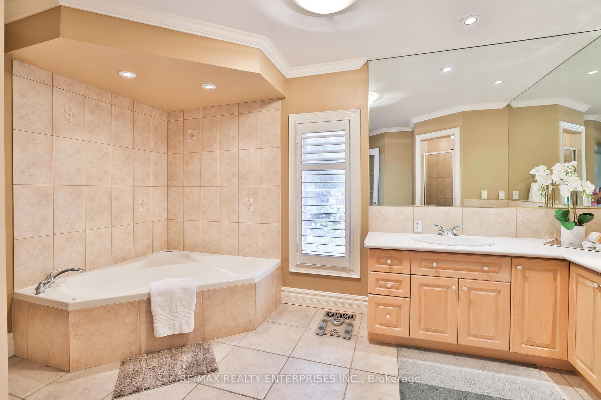 1832 Chesbro Court - Detached photo 24 of 44 in Mississauga, Ontario