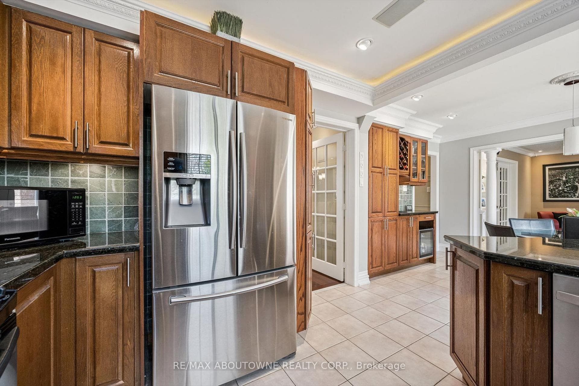 154 Howell Road - Detached photo 11 of 50 in Oakville, Ontario