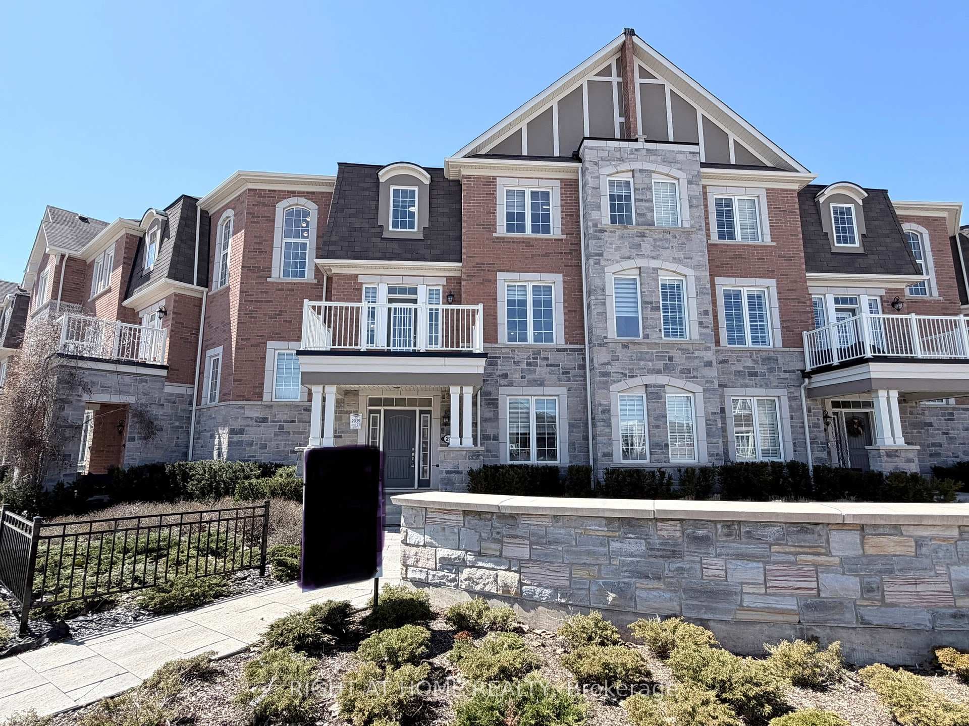 1222 Rose Way Unit 21 - Condo for sale in Old Milton, Ontario