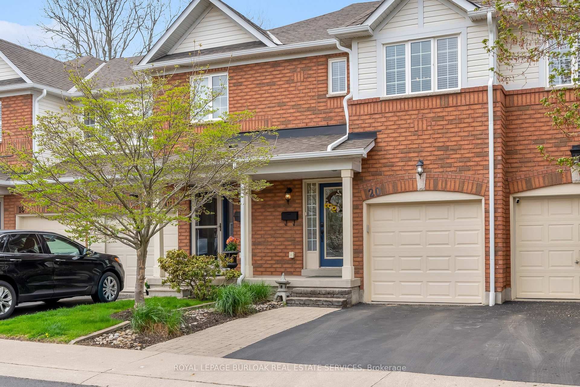 710 Spring Gardens Road Unit 20 - Condo photo 2 of 45 in Burlington, Ontario