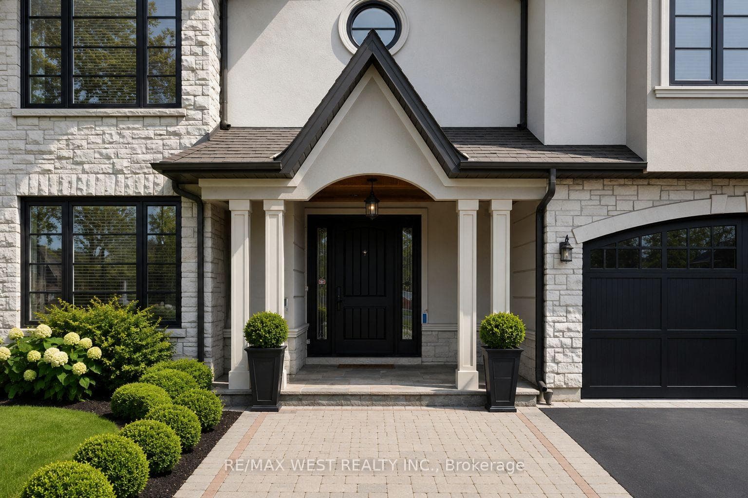 35 Conifer Drive - Detached photo 3 of 46 in Etobicoke (Islington / Rexdale), Ontario