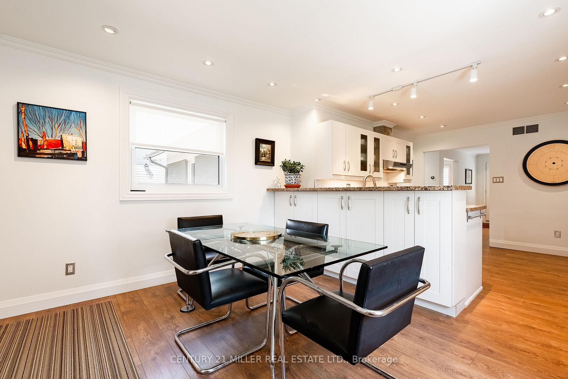 262 Oakwood Crescent - Detached photo 19 of 48 in Oakville, Ontario