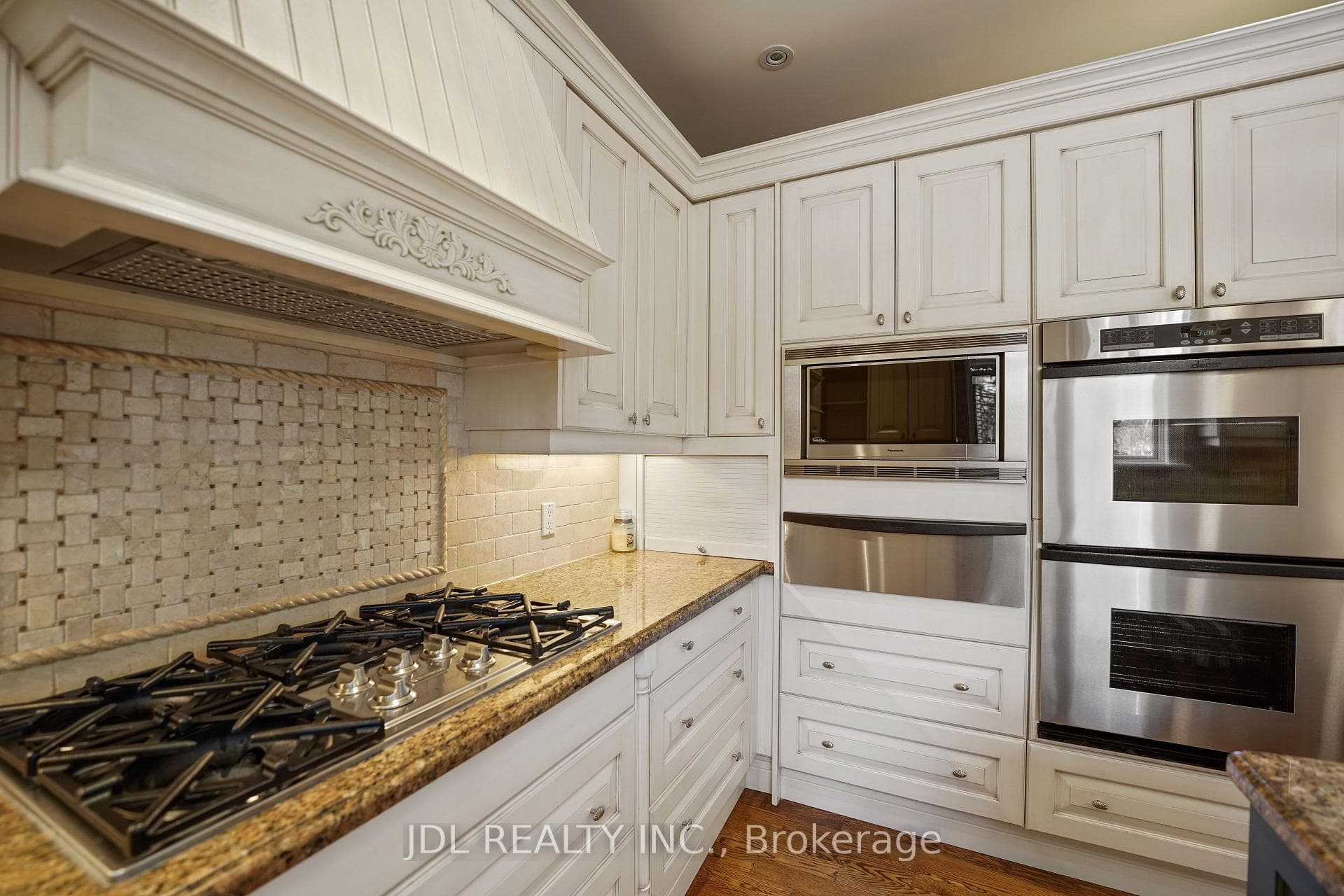 1283 Lindburgh Court - Detached photo 17 of 49 in Mississauga, Ontario
