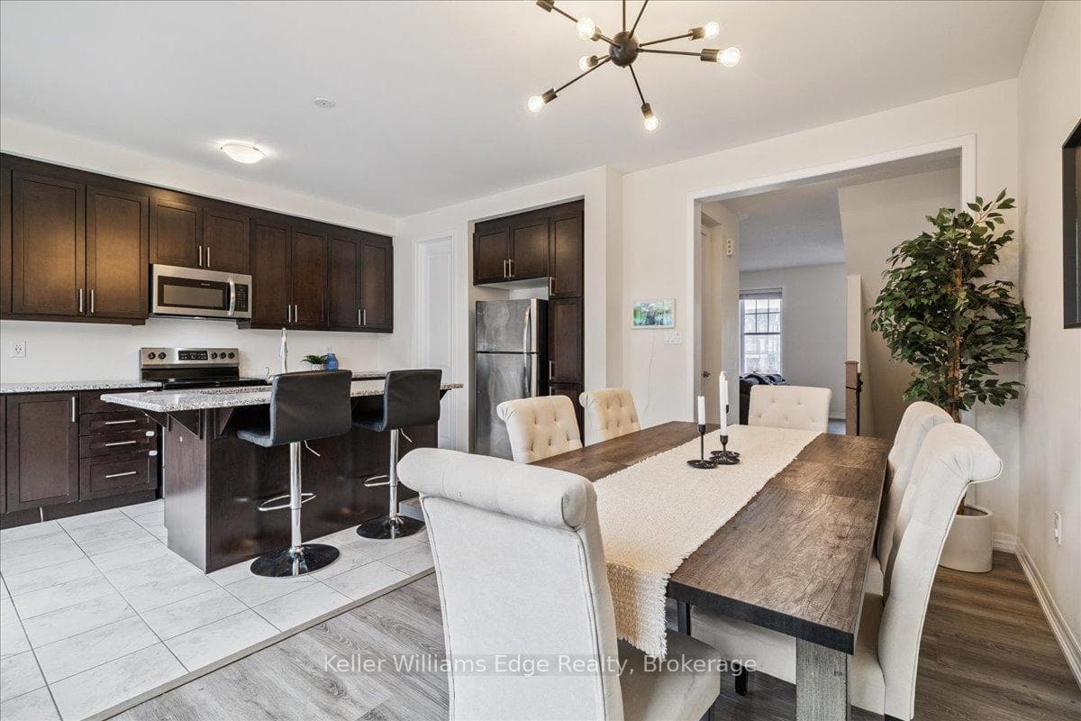 244 Harold Dent Trail - Townhouse photo 20 of 40 in Oakville, Ontario