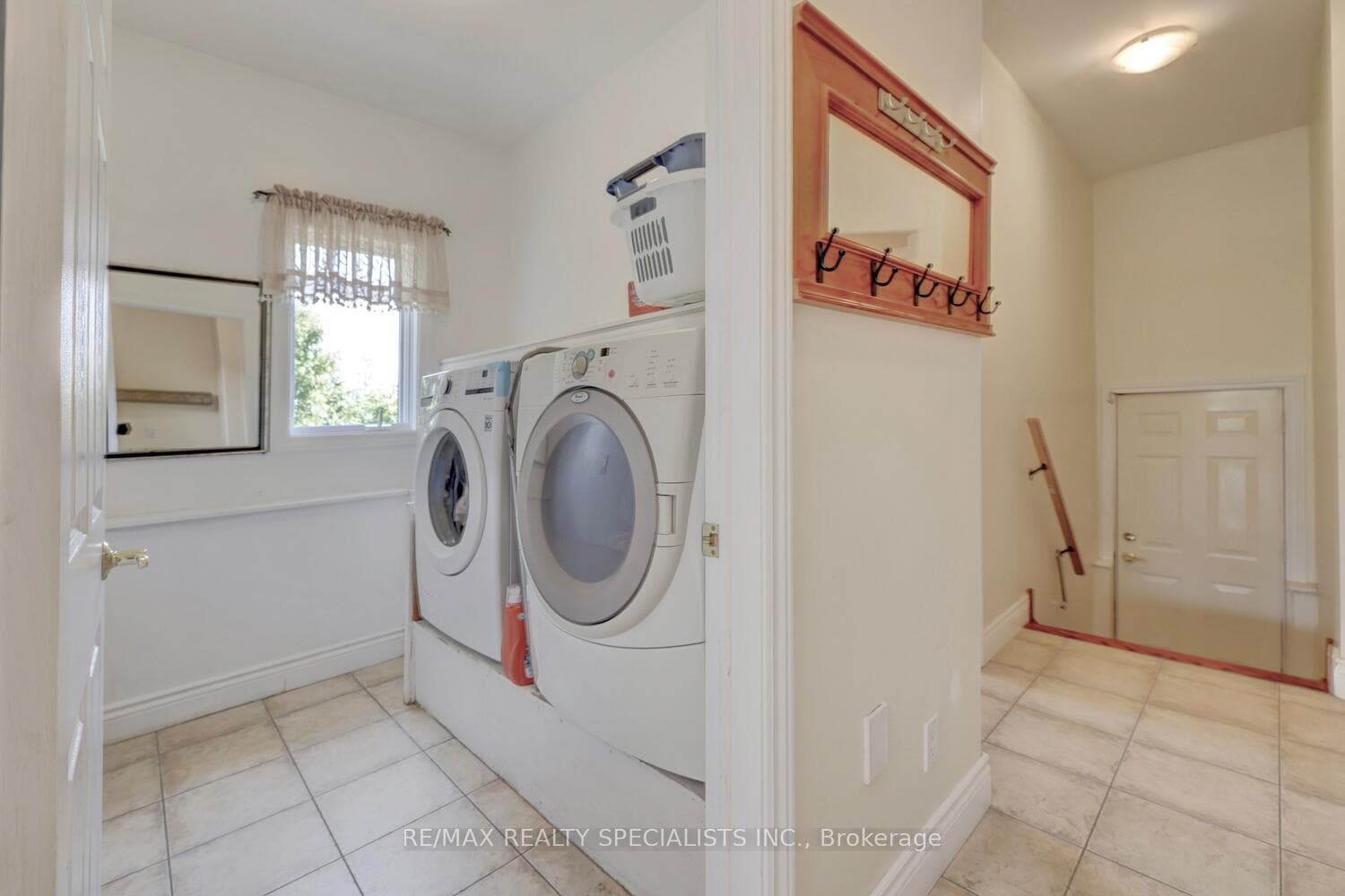 2141 Fowler Lane - Detached photo 20 of 44 in Mississauga, Ontario