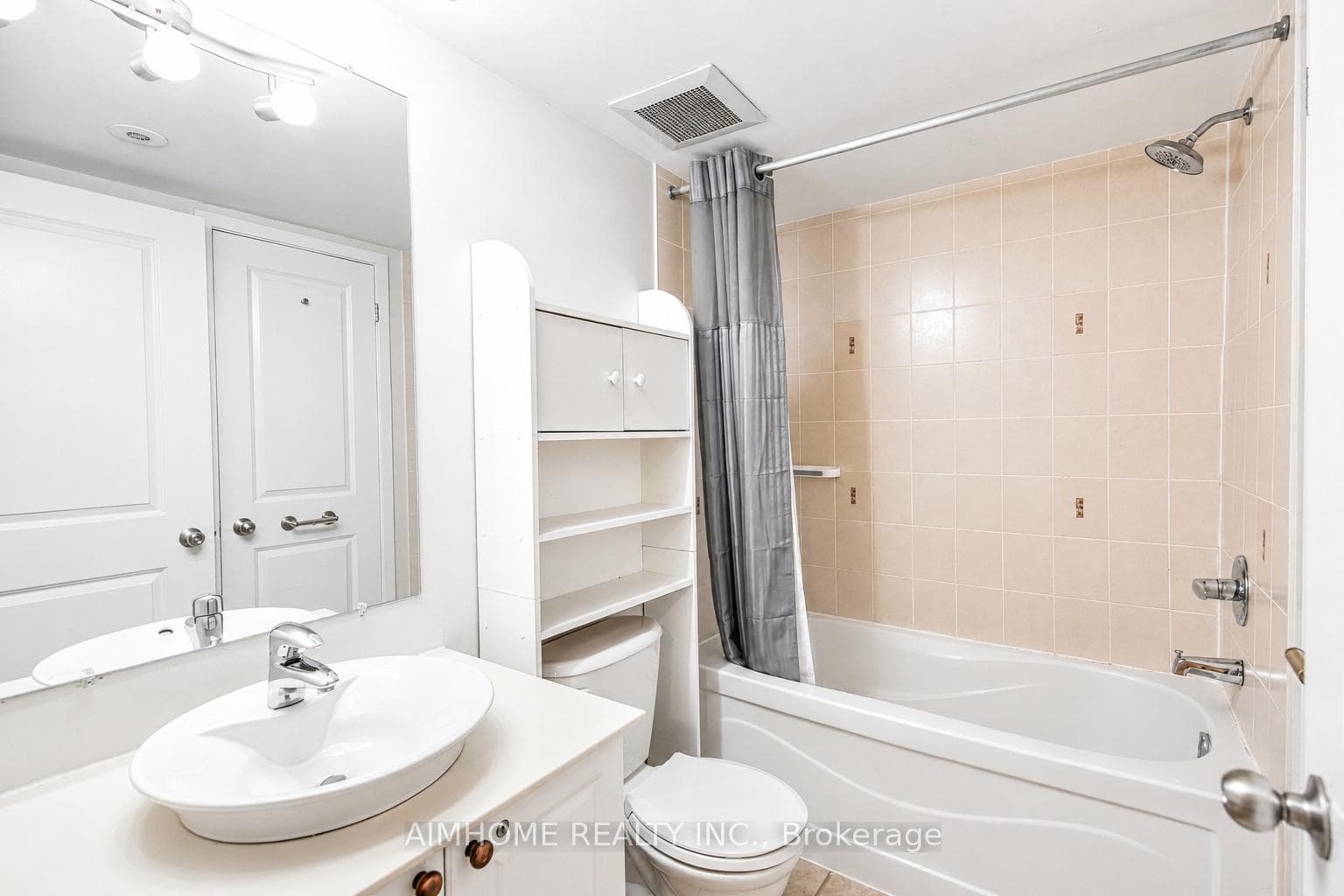 29 Frances Loring Lane Unit 6 - Condo photo 33 of 39 in Riverdale / Leslieville, Ontario