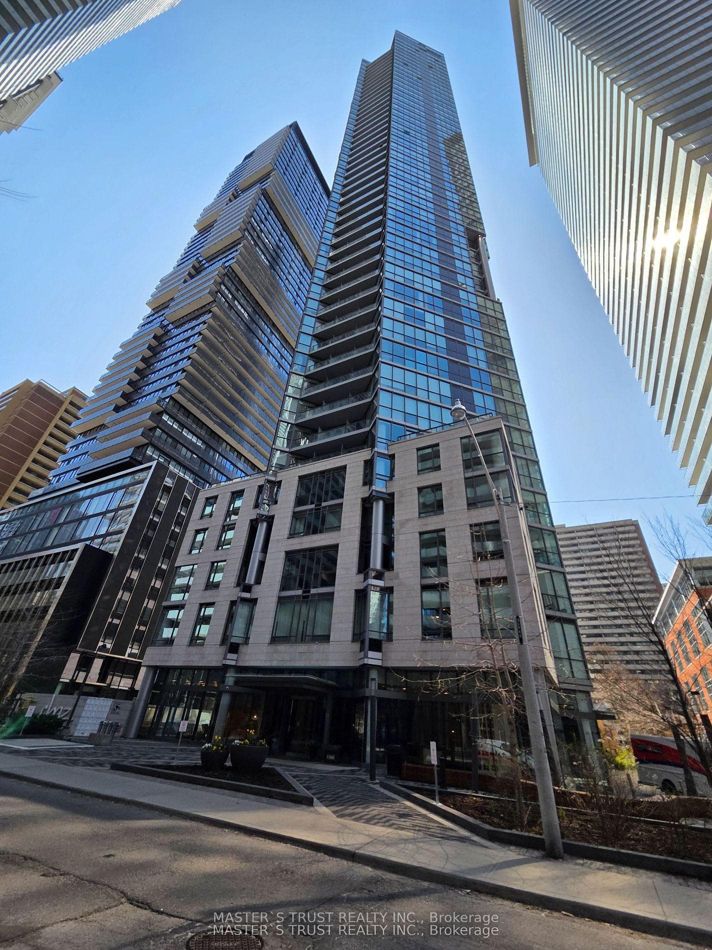 45 Charles Street Unit 310 - Condo photo 2 of 17 in Regent Park / Cabbagetown / St. James Town, Ontario