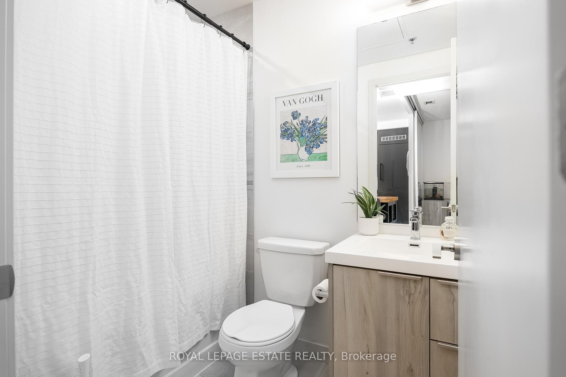 90 Glen Everest Road Unit 611 - Condo photo 15 of 23 in Birch Cliff / Cliffside, Ontario