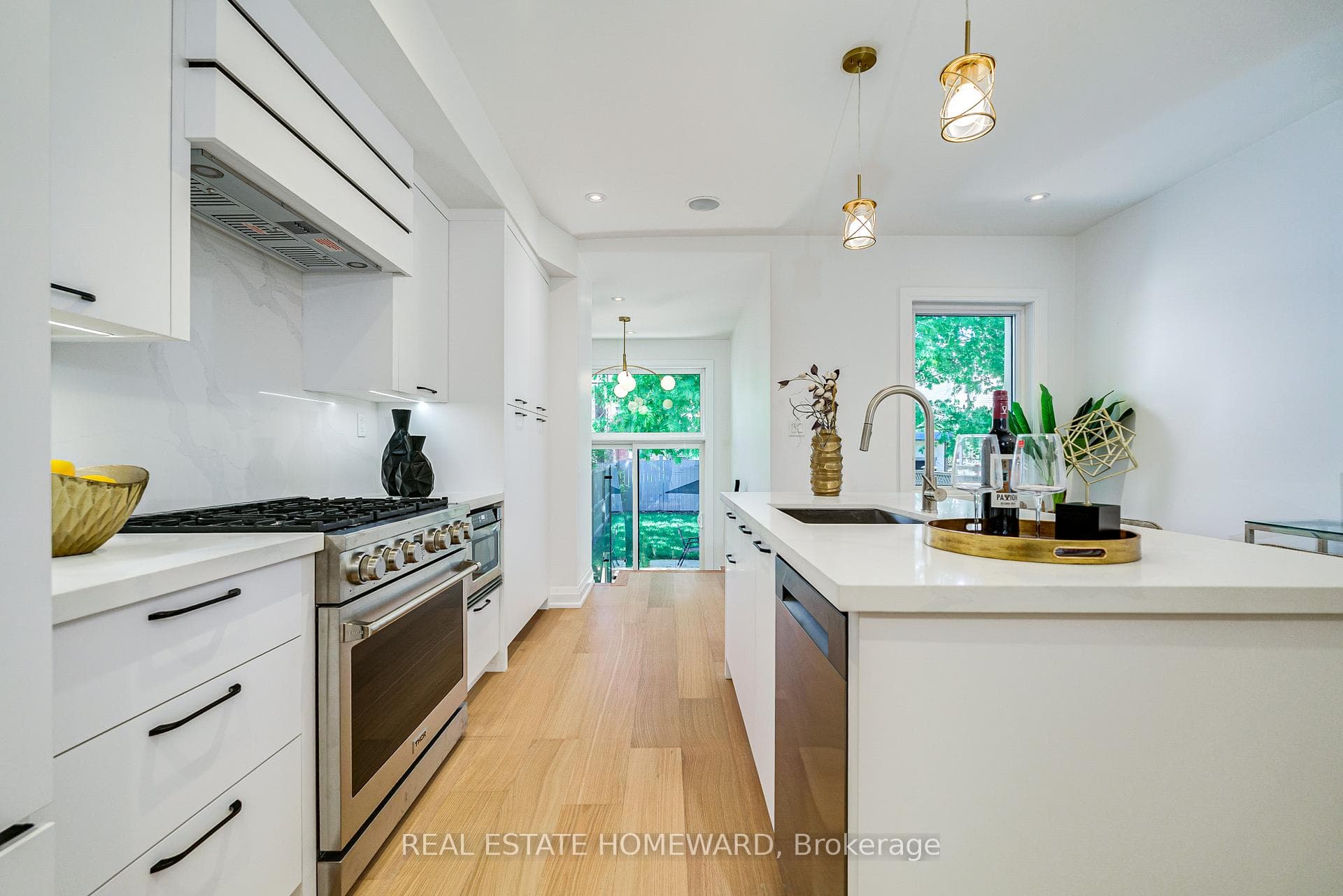 28 Richard Avenue - Semi-Detached photo 13 of 40 in Riverdale / Leslieville, Ontario