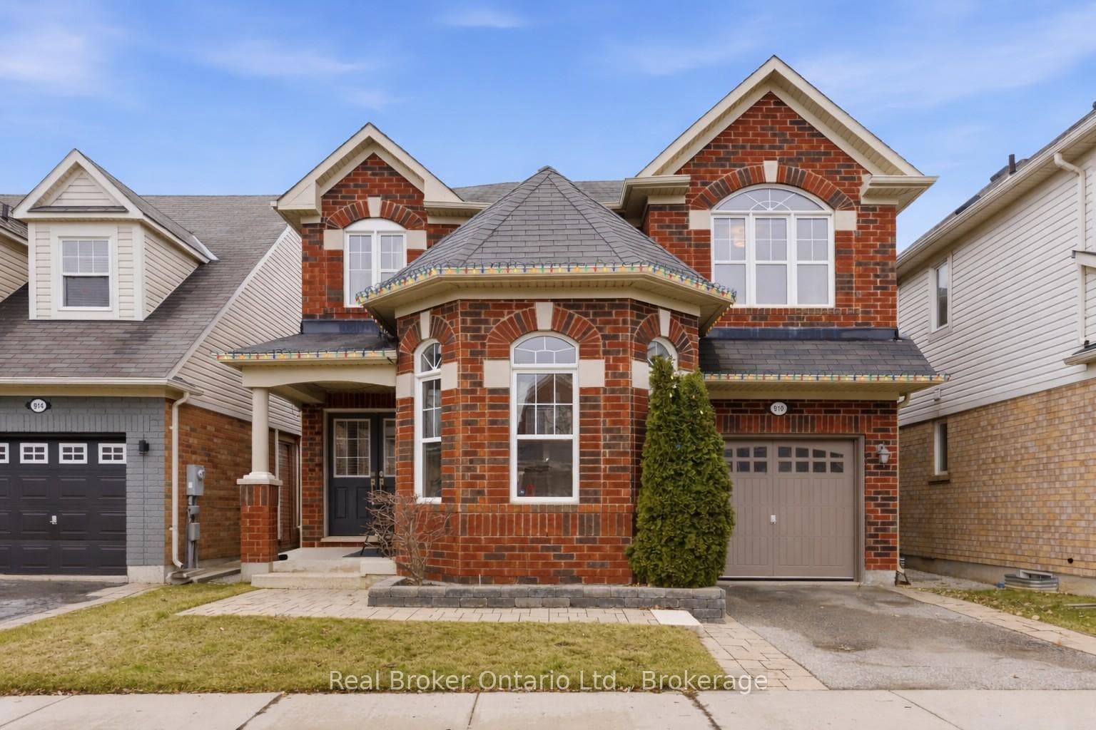 910 Vickerman Way - Detached for sale in Scott, Ontario