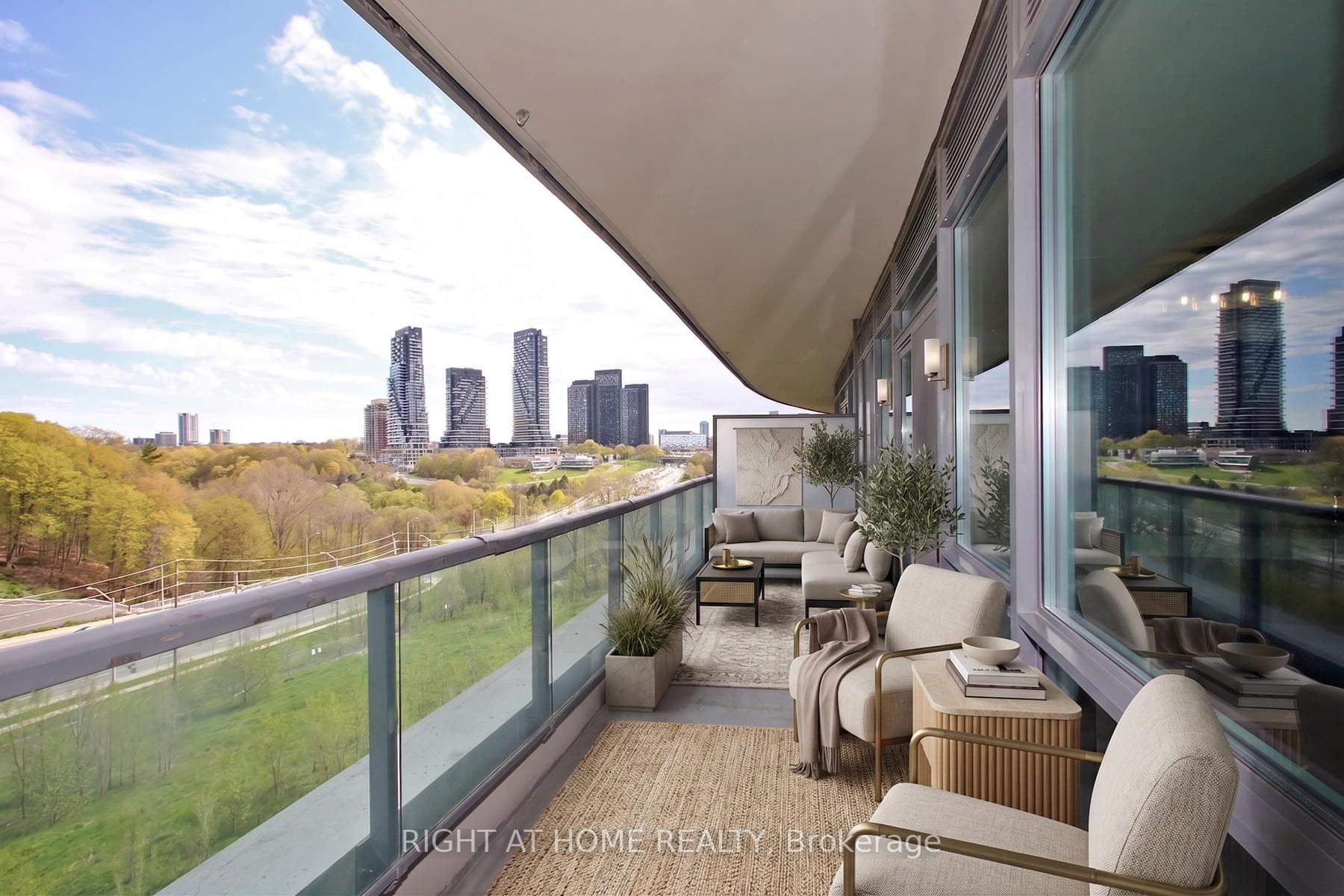 35 Brian Peck Crescent Unit 303 - Condo photo 21 of 22 in Flemingdon Park / Don Mills, Ontario