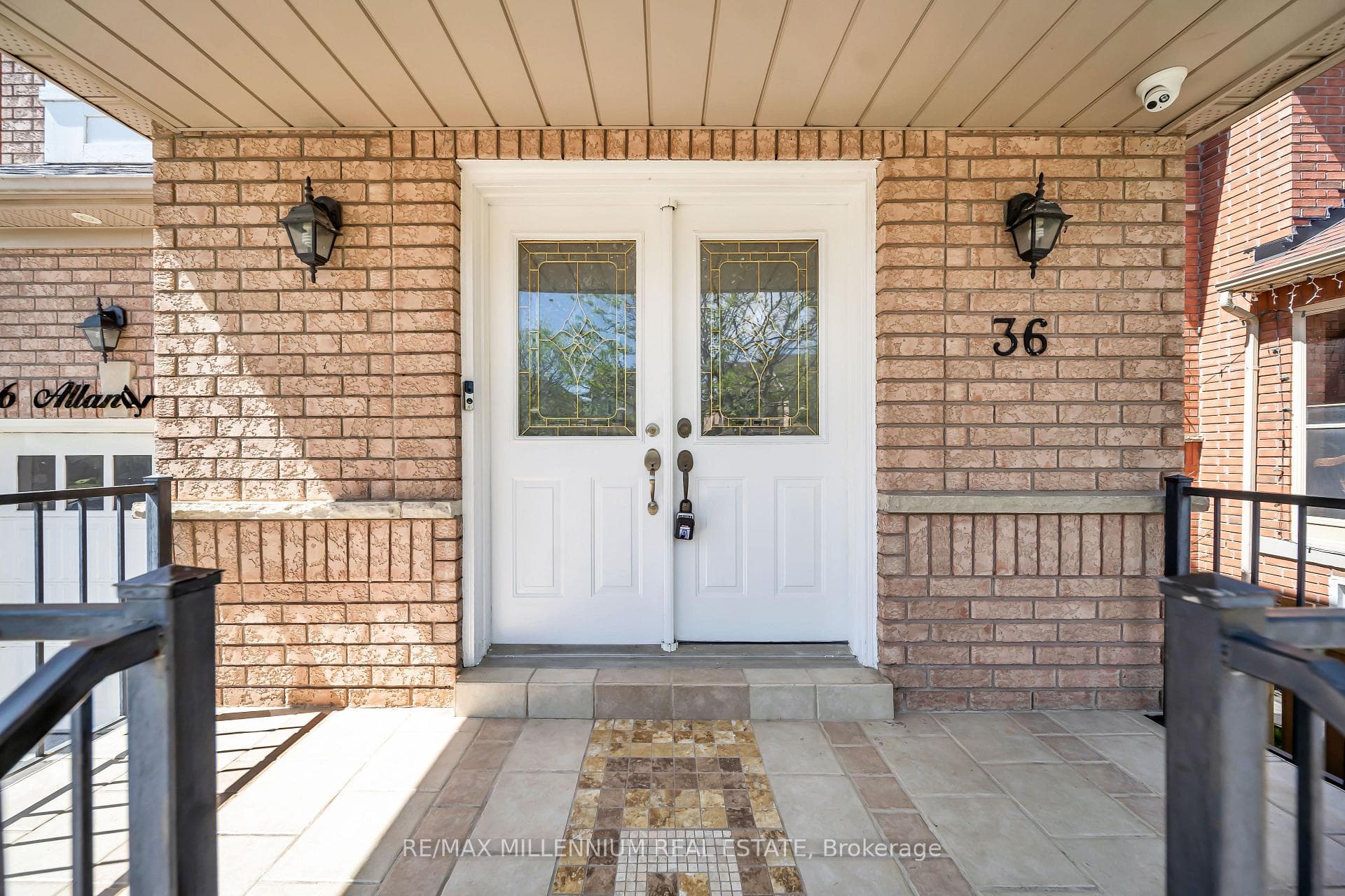 36 Allangrove Drive - Detached photo 5 of 50 in Brampton, Ontario