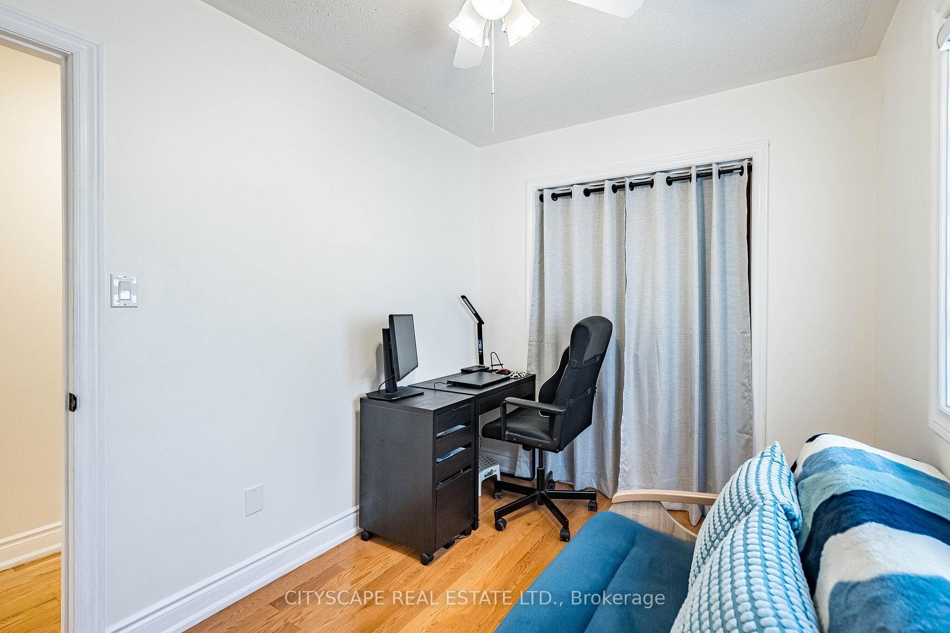 6681 Jazzy Mews - Semi-Detached photo 29 of 50 in Mississauga, Ontario