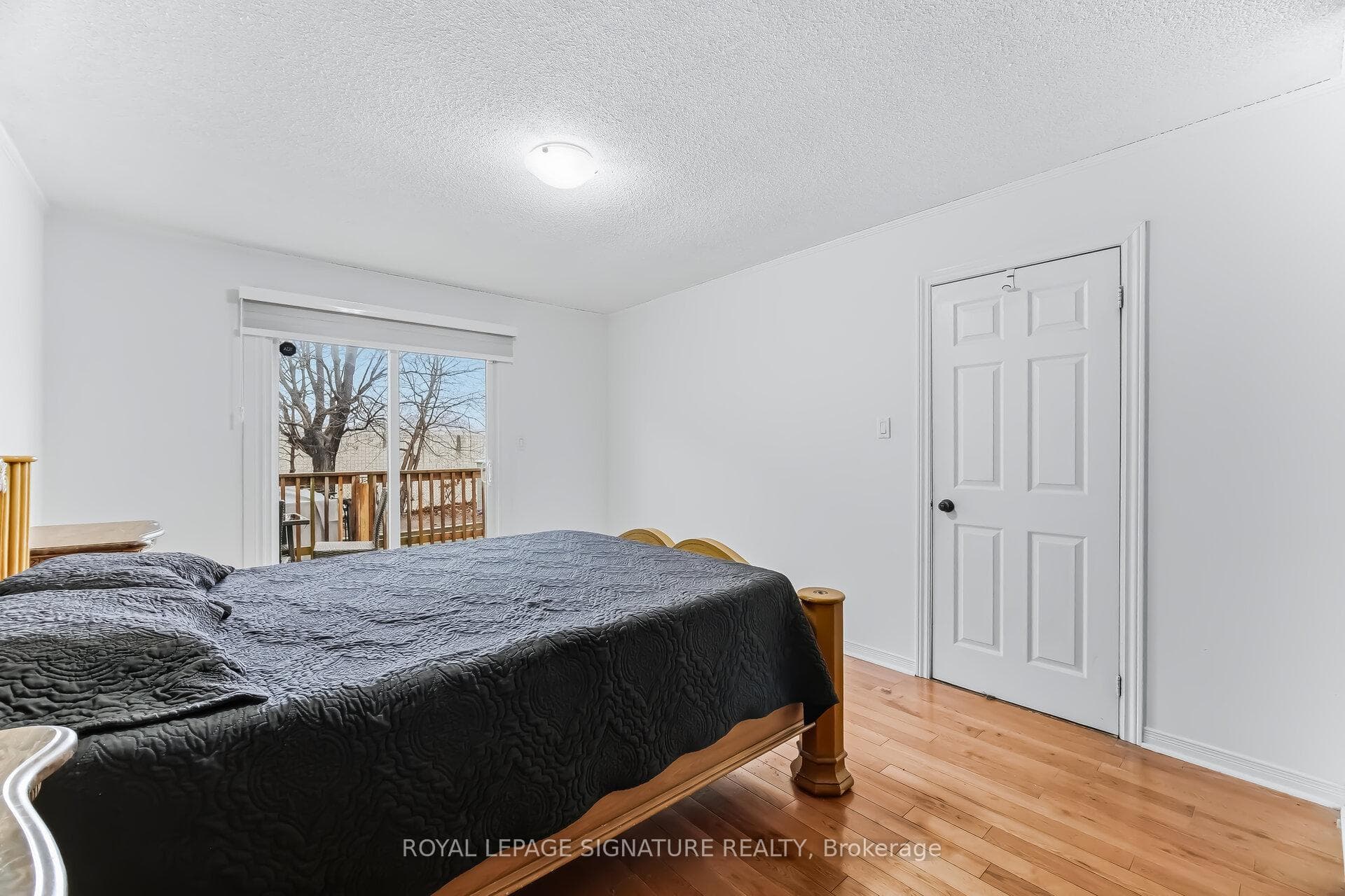 2498 Mainroyal Street - Semi-Detached photo 22 of 50 in Mississauga, Ontario