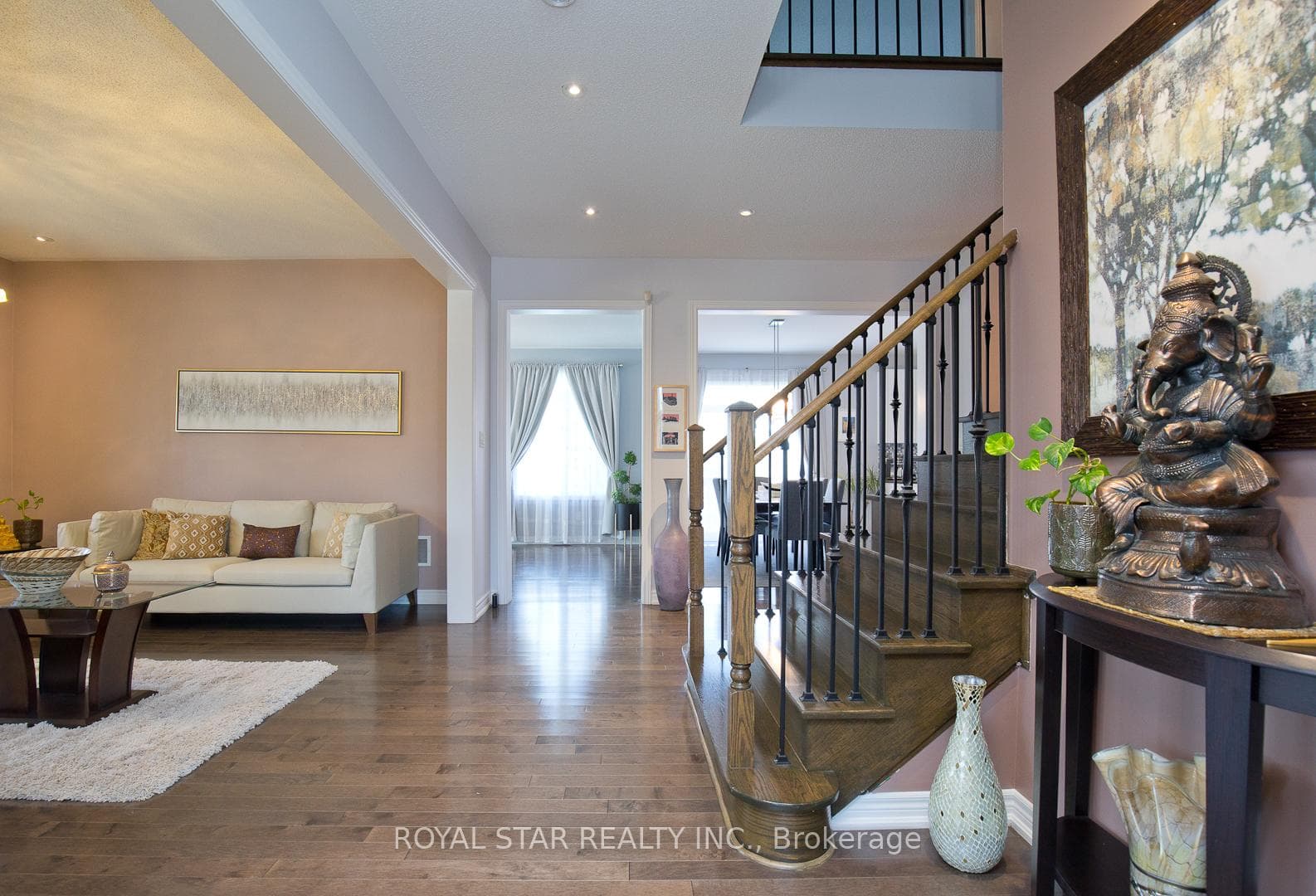 4 Berkwood Hollow - Detached photo 11 of 46 in Brampton, Ontario