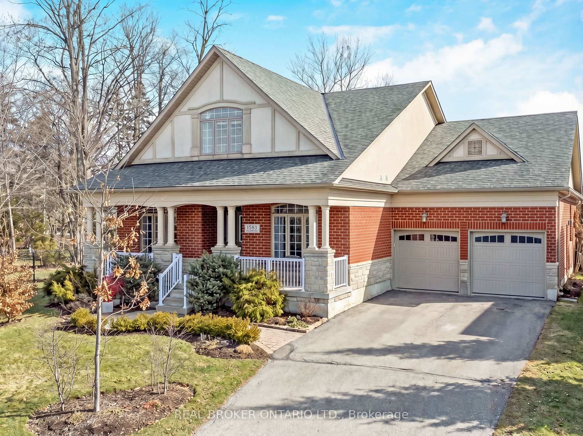 1583 Hallstone Road - Detached for sale in Castlemore, Ontario