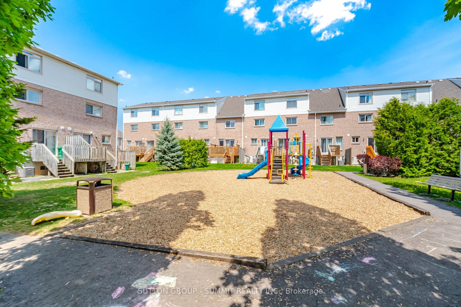 1050 Bristol Road Unit 111 - Condo photo 16 of 16 in Mississauga, Ontario