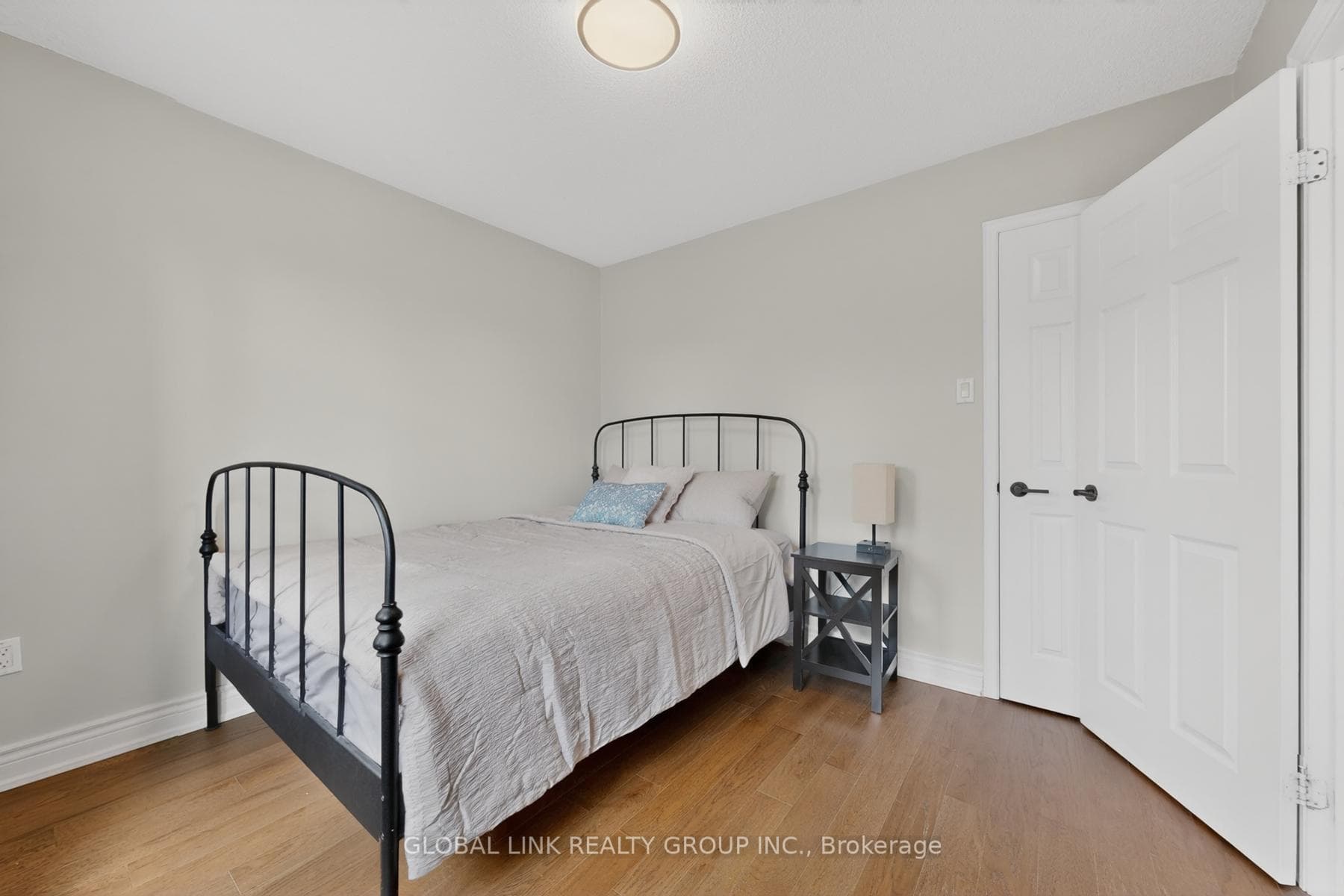 2141 Galena Crescent - Detached photo 22 of 37 in Oakville, Ontario