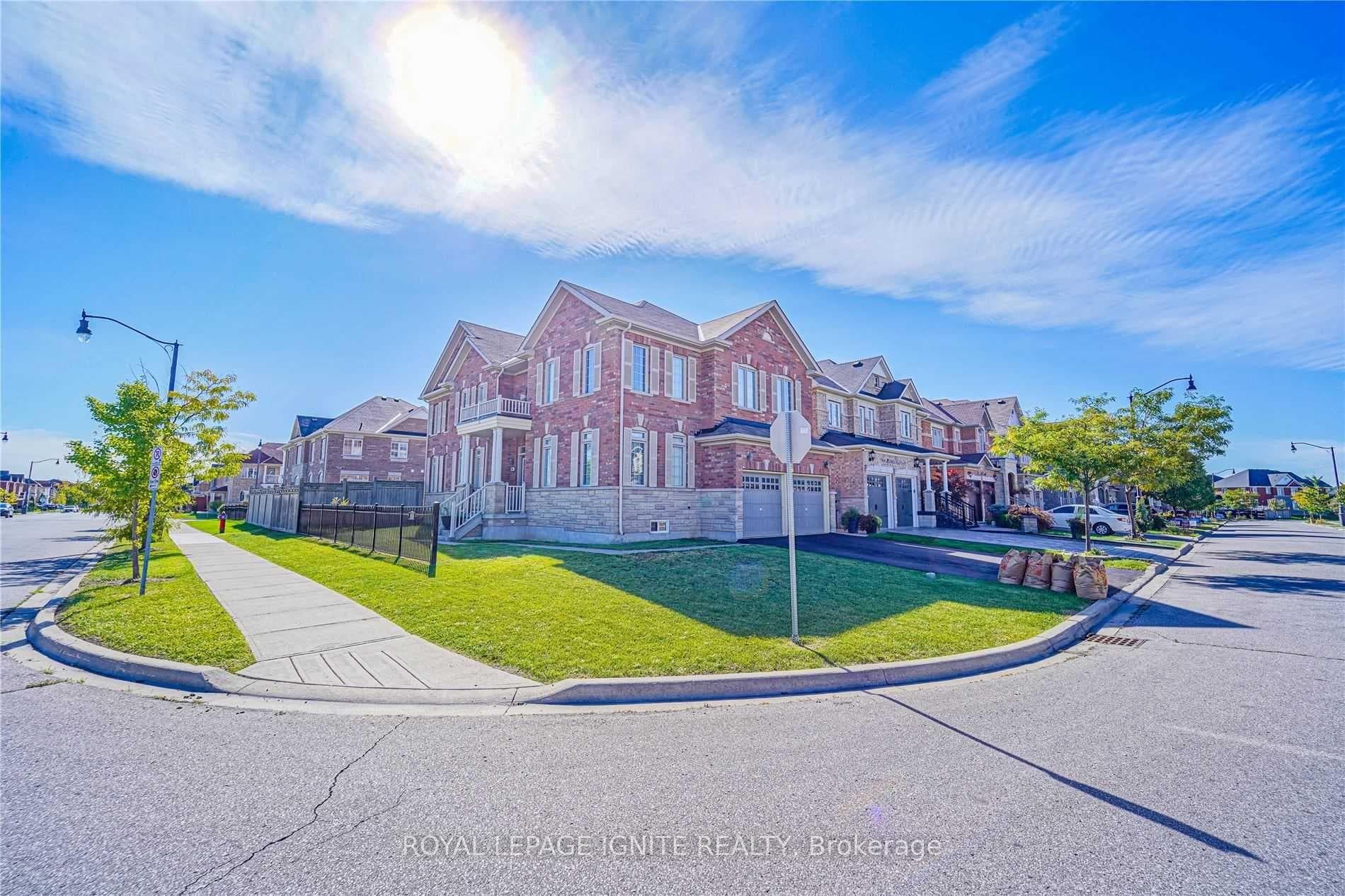 26 Ironshield Drive Unit Upper - Detached photo 1 of 36 in Brampton, Ontario