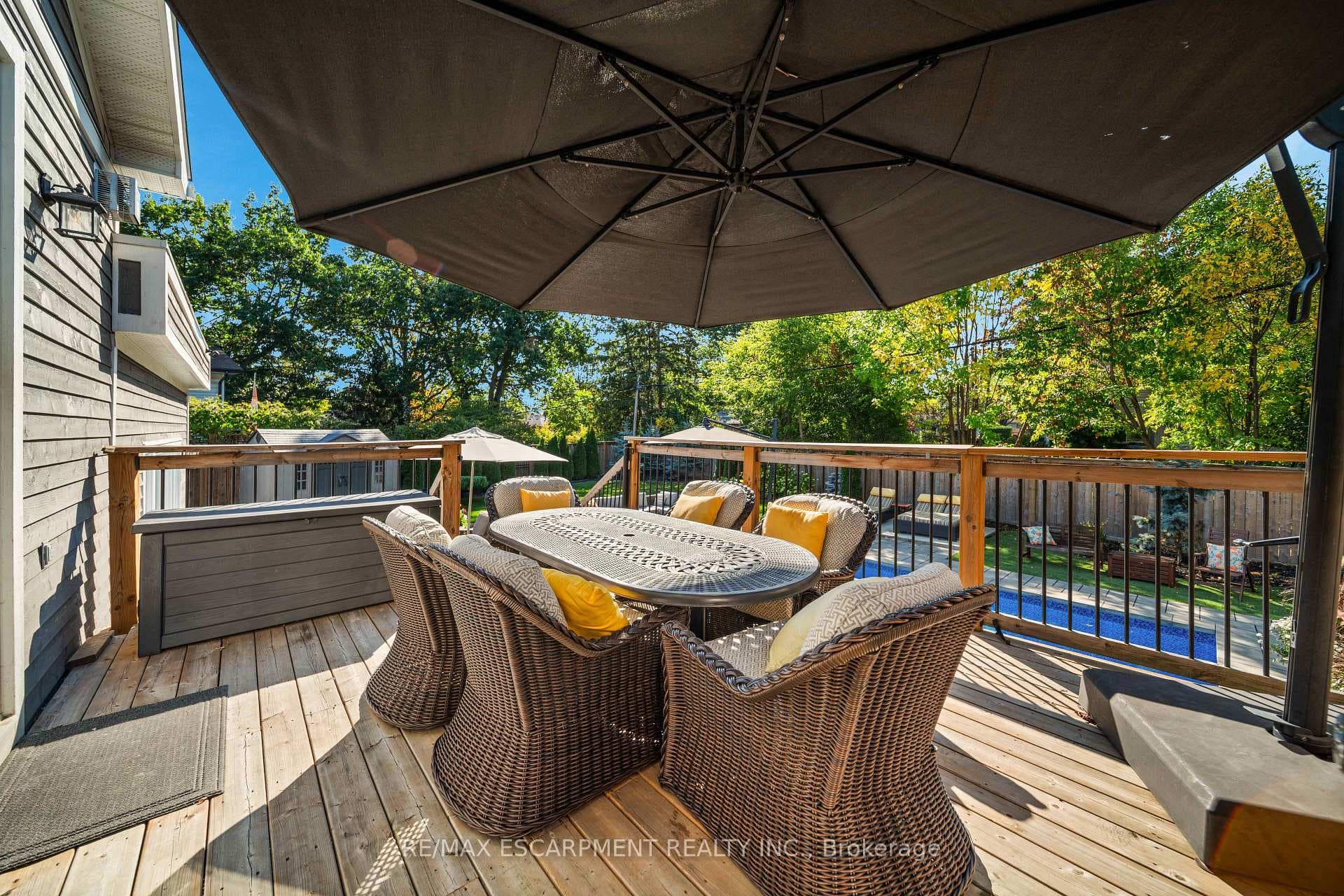 296 Kent Crescent - Multi-Family photo 47 of 50 in Burlington, Ontario