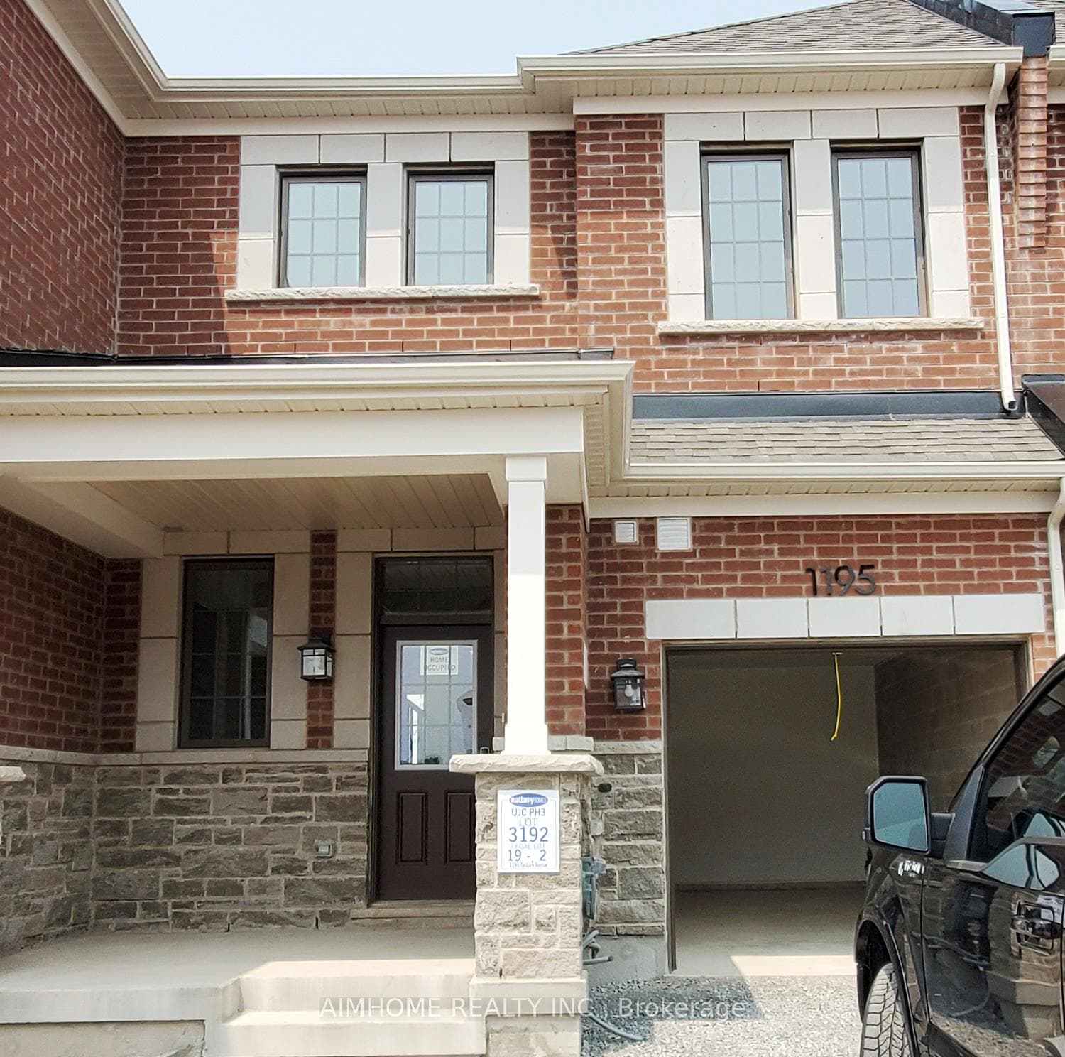 1195 Tanbark Avenue - home for sale in Oakville, Ontario