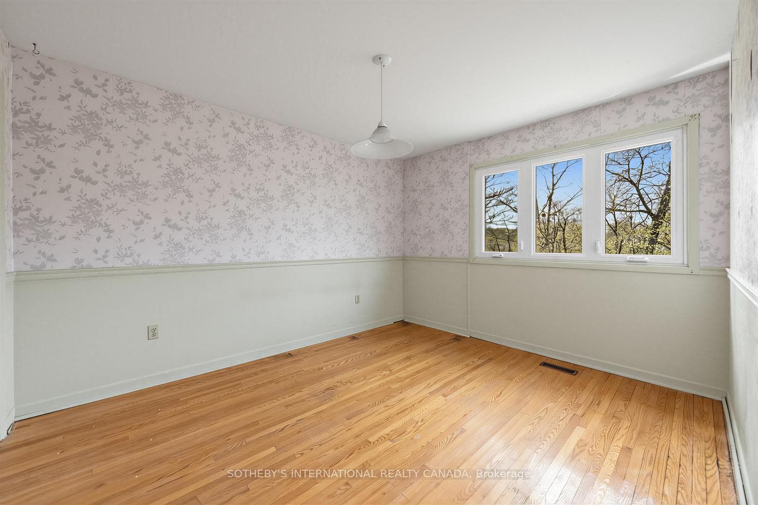 80 Ben Machree Drive - Detached photo 29 of 34 in Mississauga, Ontario