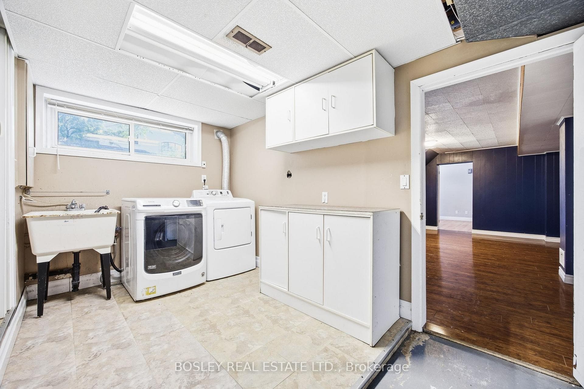 532 Sandmere Place - Detached photo 25 of 33 in Oakville, Ontario