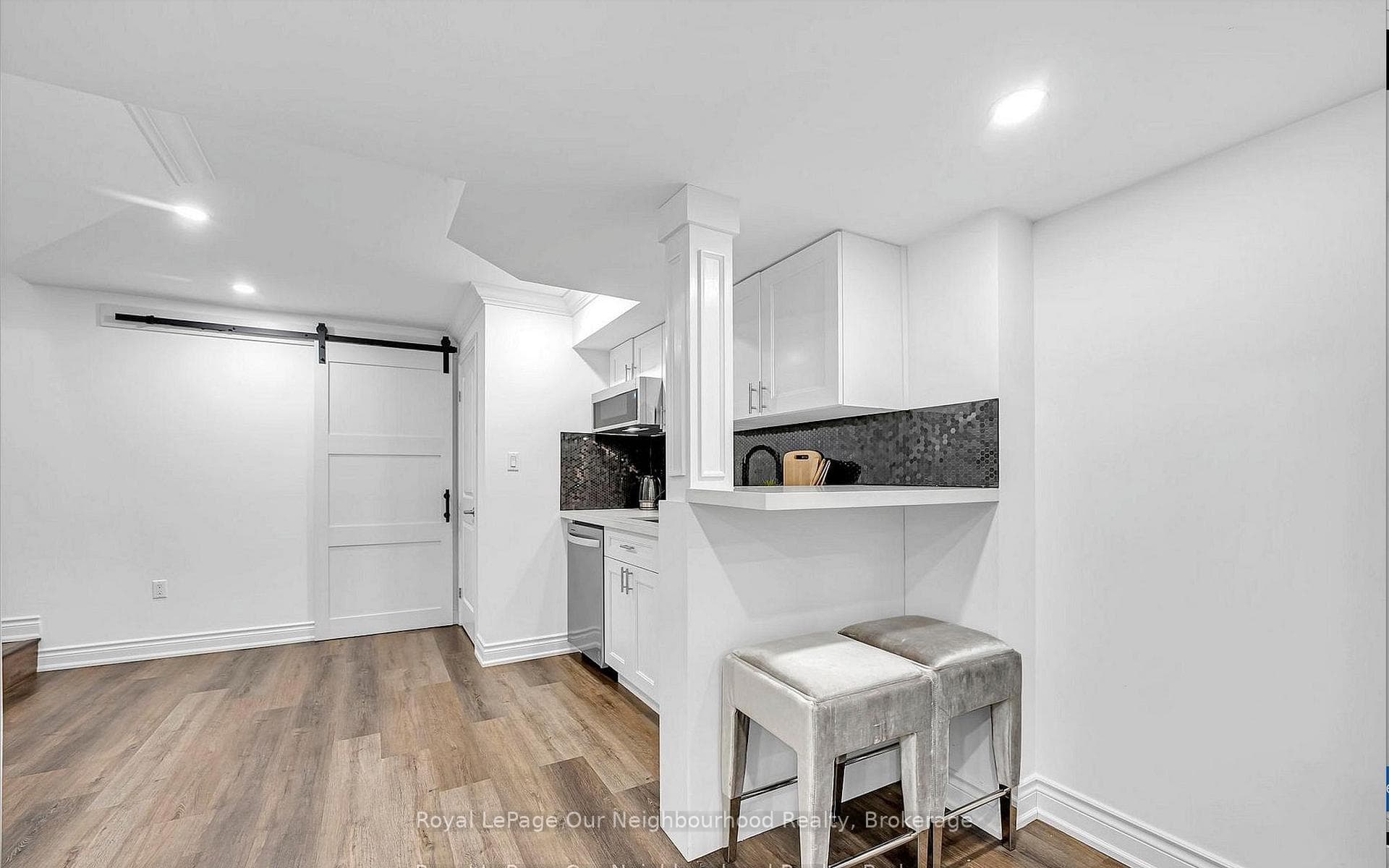 4689 Leanna Heights Road - Detached photo 27 of 39 in Burlington, Ontario