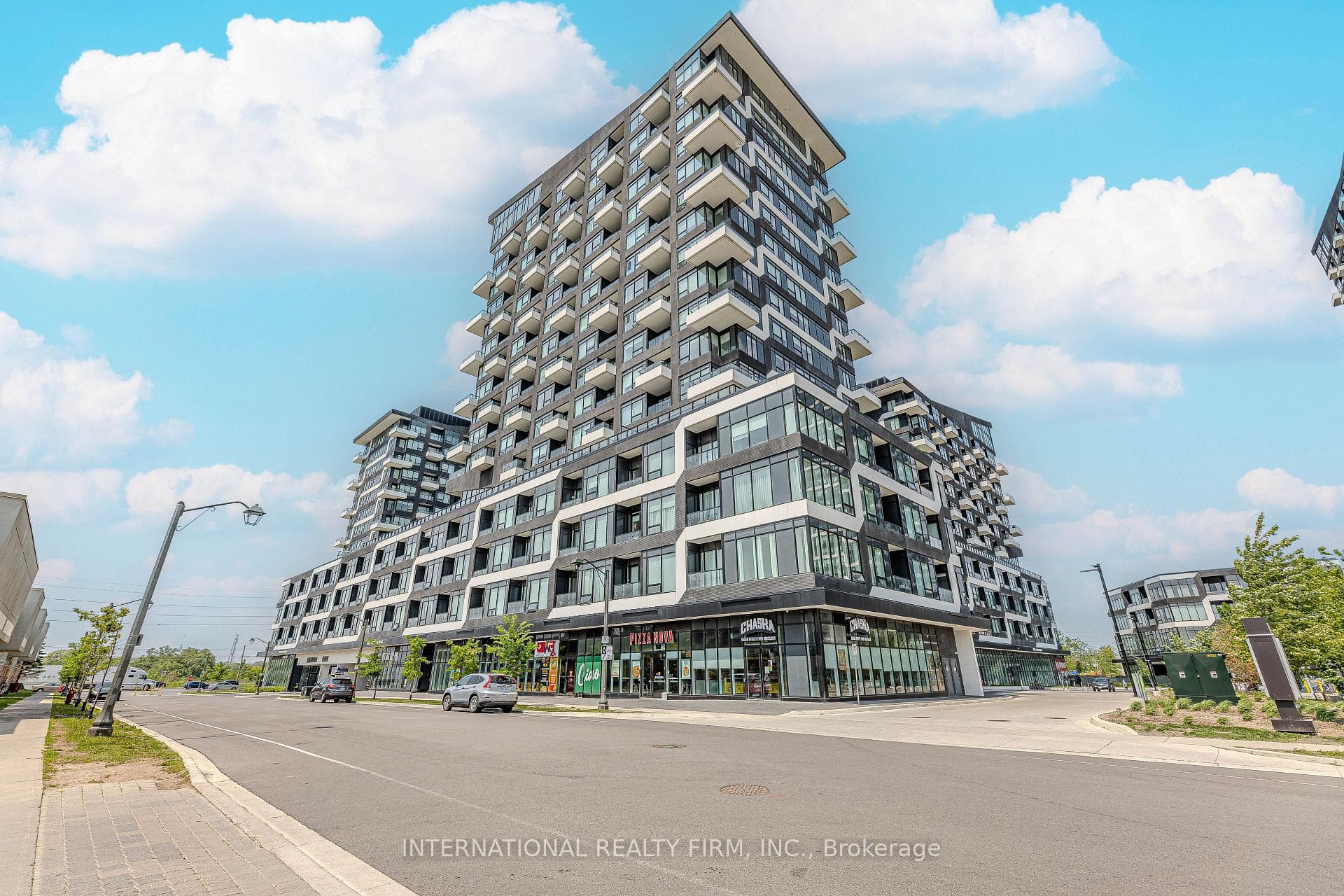 2481 Taunton Road Unit 1307 - home for sale in Oakville, Ontario