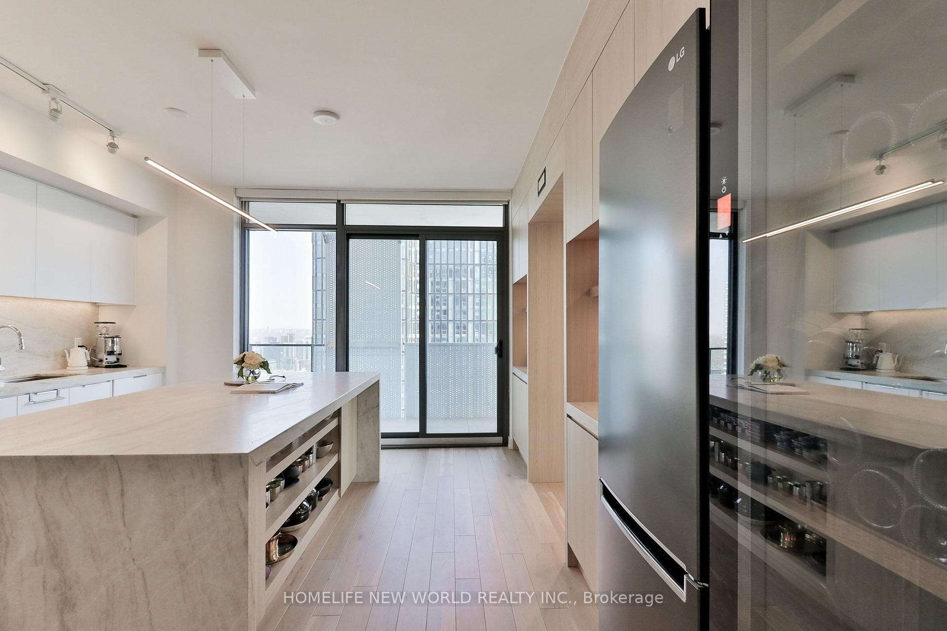20 Lombard Street Unit 4202 - Condo photo 11 of 35 in Regent Park / Cabbagetown / St. James Town, Ontario