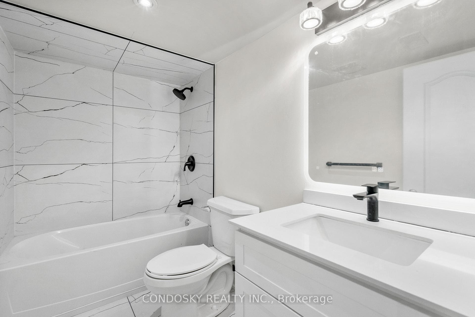 3322 Fox Run Circle - Detached photo 43 of 50 in Oakville, Ontario