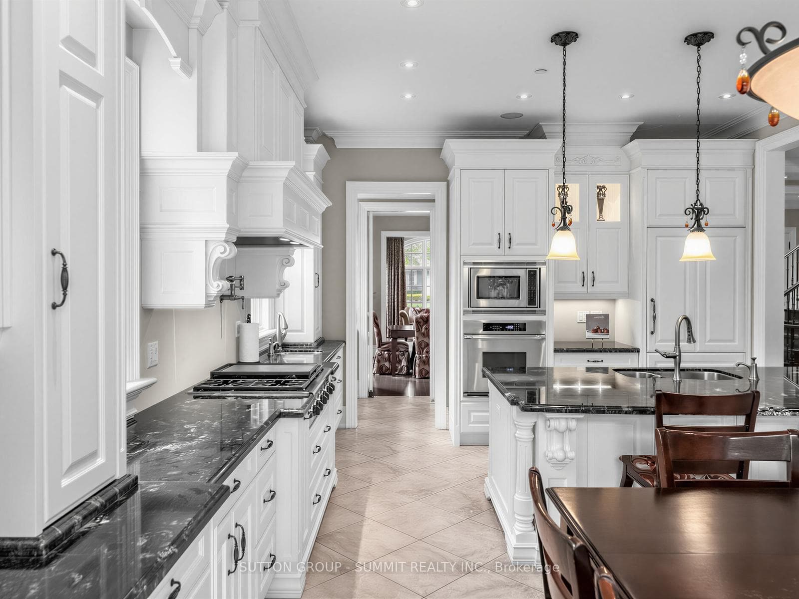 217 Eastcourt Road - Detached photo 13 of 47 in Oakville, Ontario