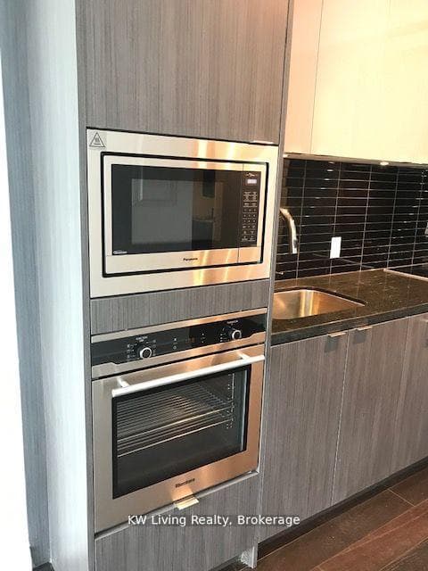 115 Blue Jays Way Unit 4001 - Condo photo 10 of 20 in Downtown Toronto / Waterfront, Ontario