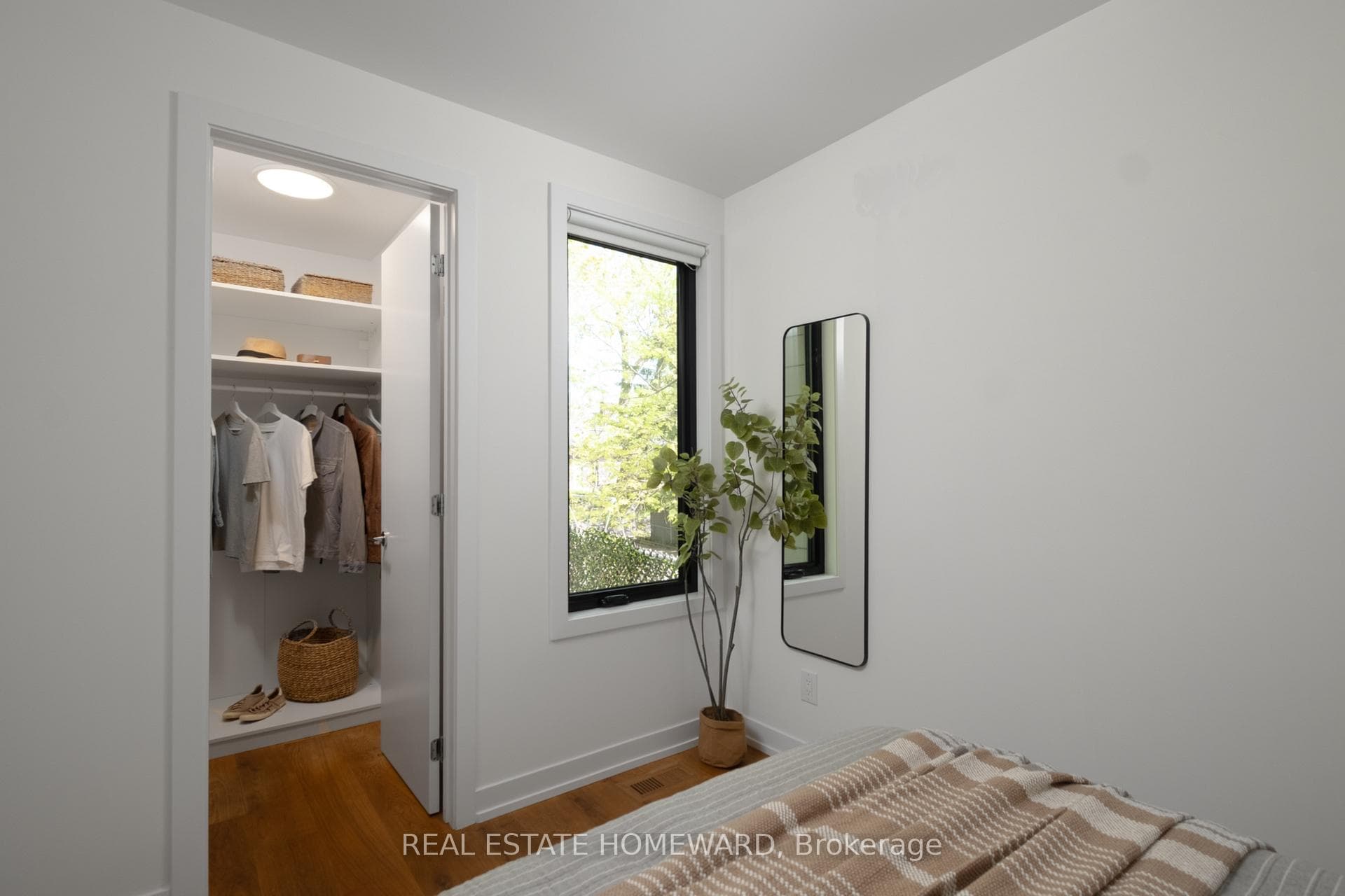 204 Bain Avenue - Semi-Detached photo 31 of 47 in Riverdale / Leslieville, Ontario