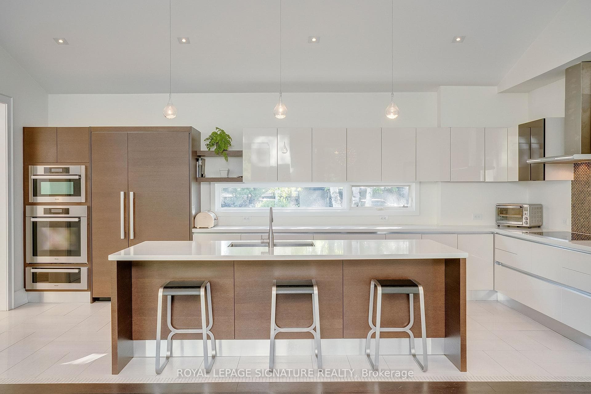 11 Sandpiper Court - Detached photo 14 of 50 in Don Mills / Parkwoods / Victoria Village, Ontario