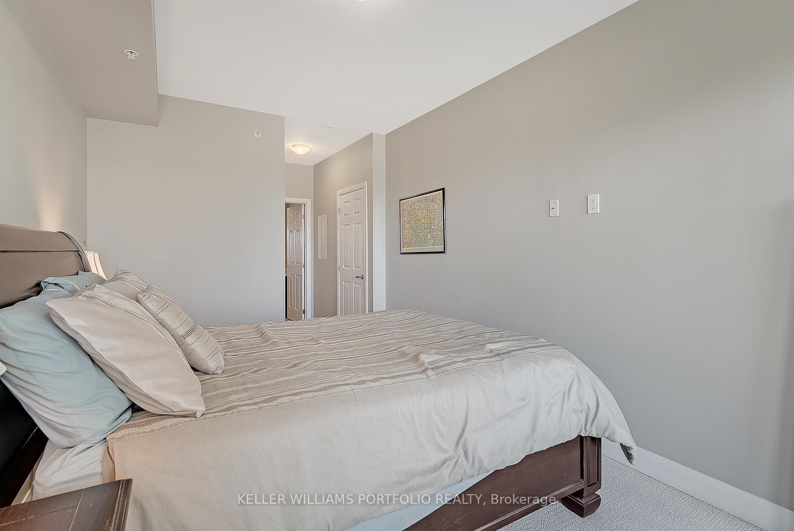 2480 Prince Michael Drive Unit 304 - Condo photo 20 of 27 in Oakville, Ontario