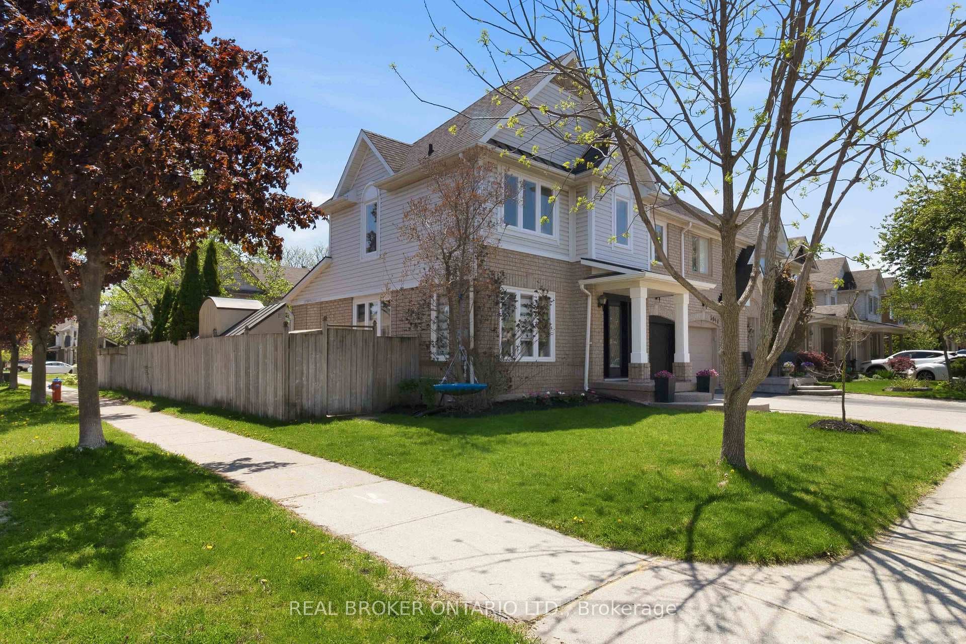 5048 HASWELL Lane - Semi-Detached photo 3 of 49 in Burlington, Ontario