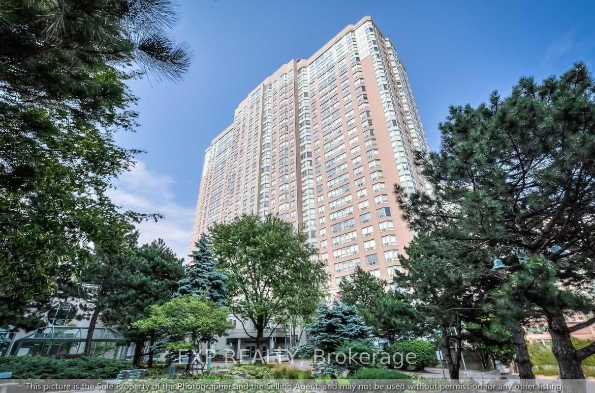 88 Corporate Drive Unit 1702 - Condo photo 1 of 20 in Scarborough (West Hill / Highland Creek), Ontario