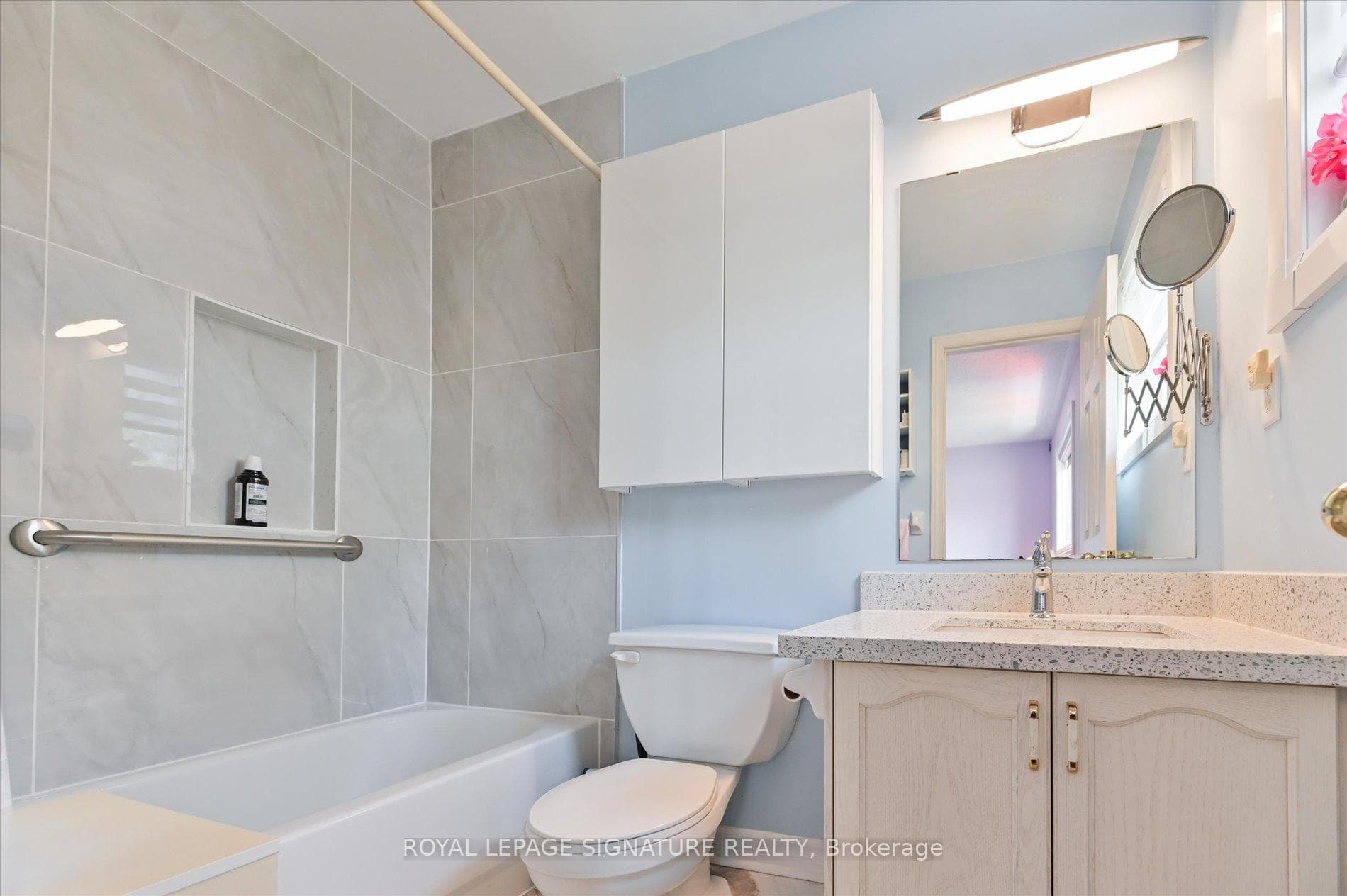 5481 Palmerston Crescent - Semi-Detached photo 26 of 44 in Mississauga, Ontario