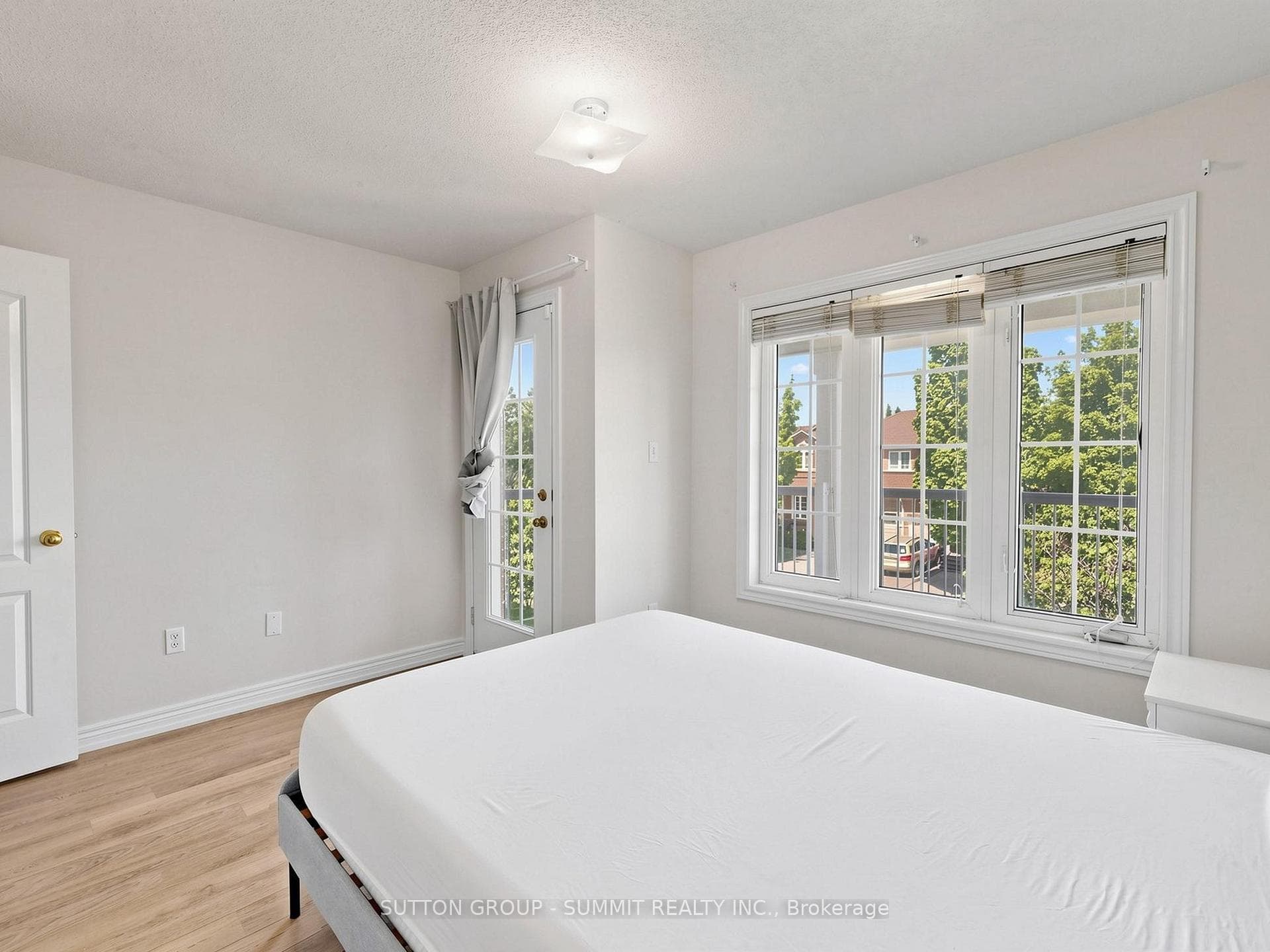 4880 YORKSHIRE Avenue - Detached photo 29 of 50 in Mississauga, Ontario