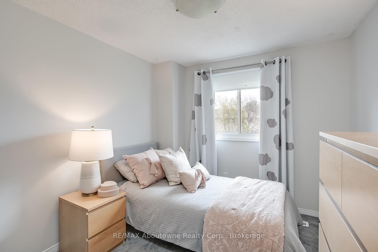 2470 Headon Forest Drive Unit 41 - Condo photo 27 of 42 in Burlington, Ontario