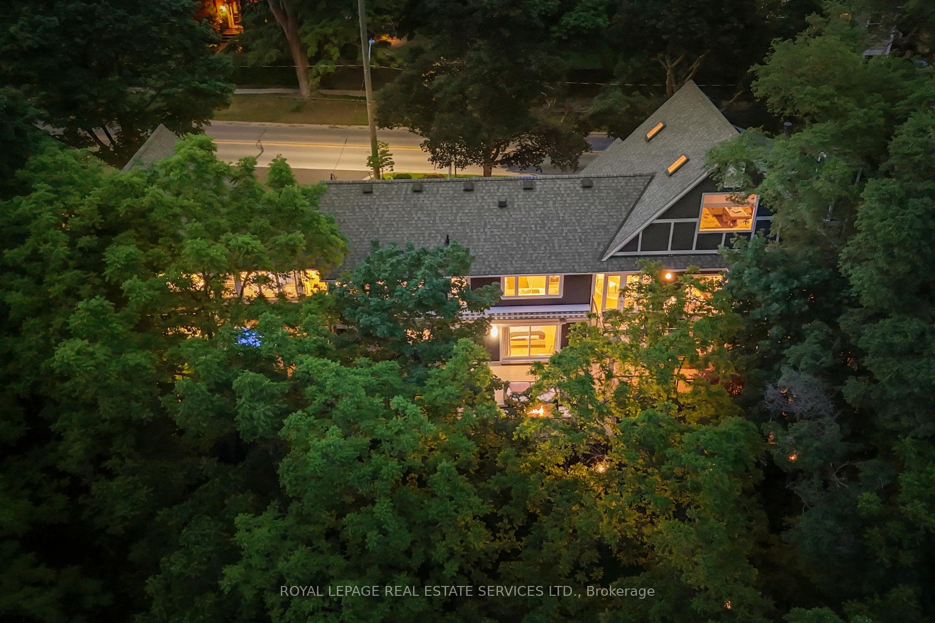 382 Trafalgar Road - Detached photo 47 of 50 in Oakville, Ontario