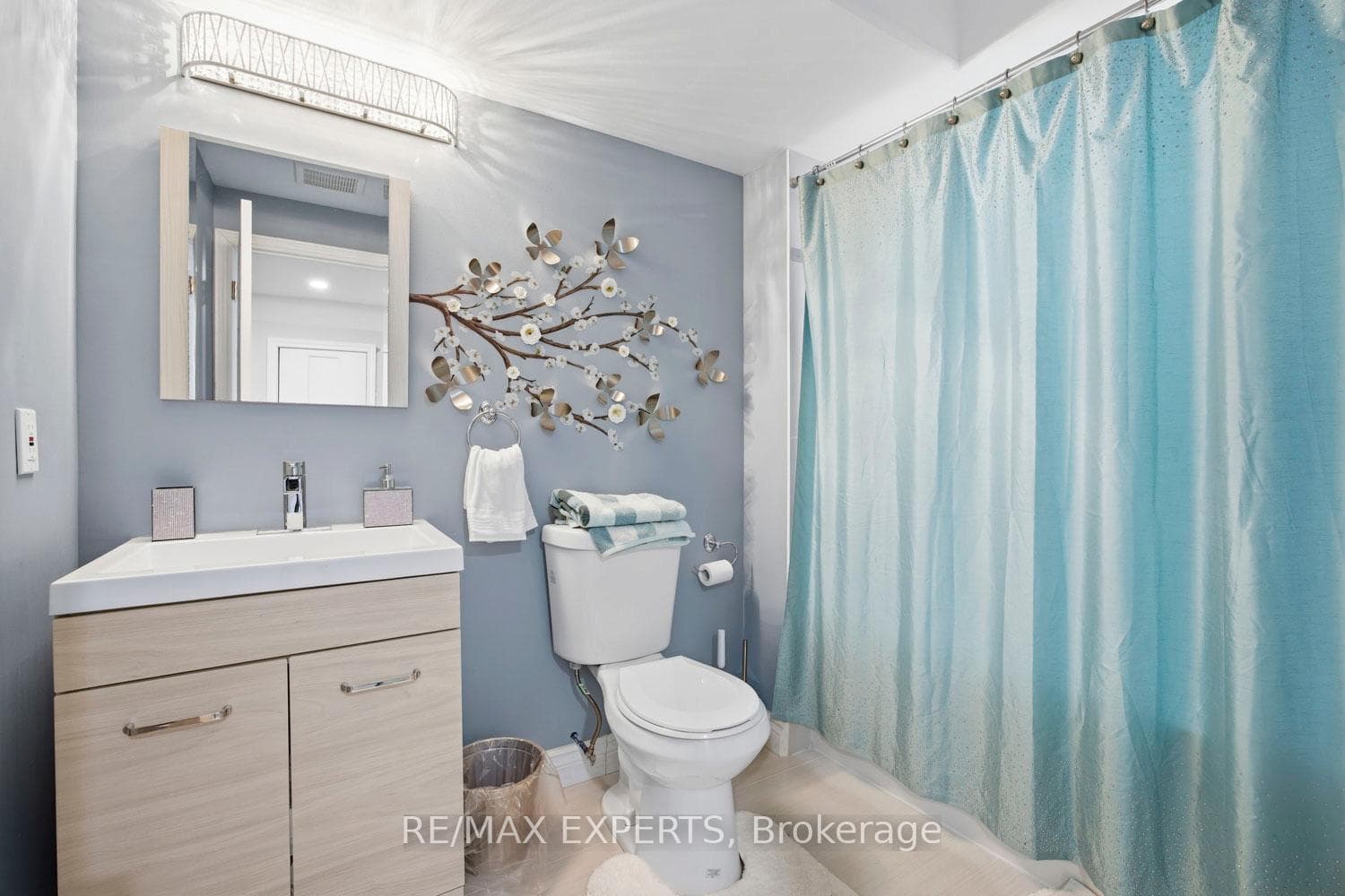 40 Dills Crescent - Detached photo 32 of 36 in Milton, Ontario