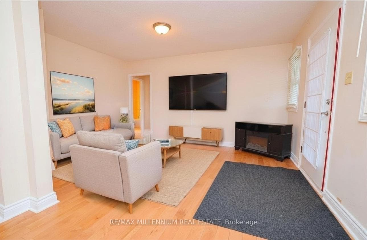 2424 Olde Base Line Road - Detached photo 13 of 24 in Caledon, Ontario