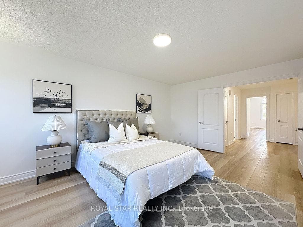 351 Giddings Crescent - Semi-Detached photo 9 of 50 in Milton, Ontario