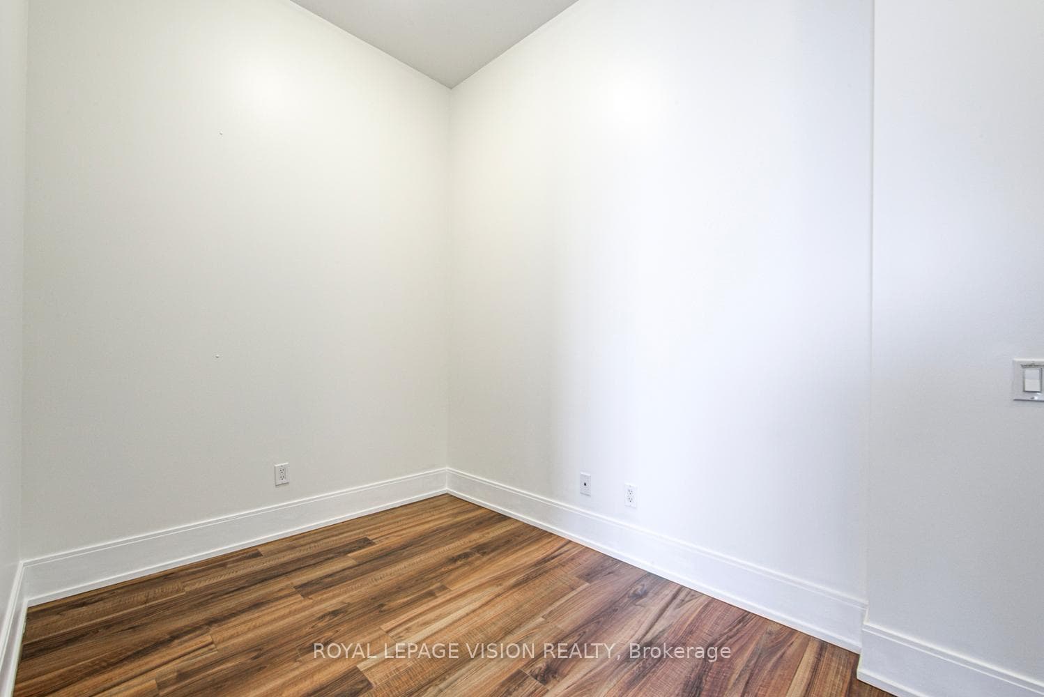 15 Viking Lane Unit PH5 - Condo photo 12 of 34 in Etobicoke (Islington / Rexdale), Ontario