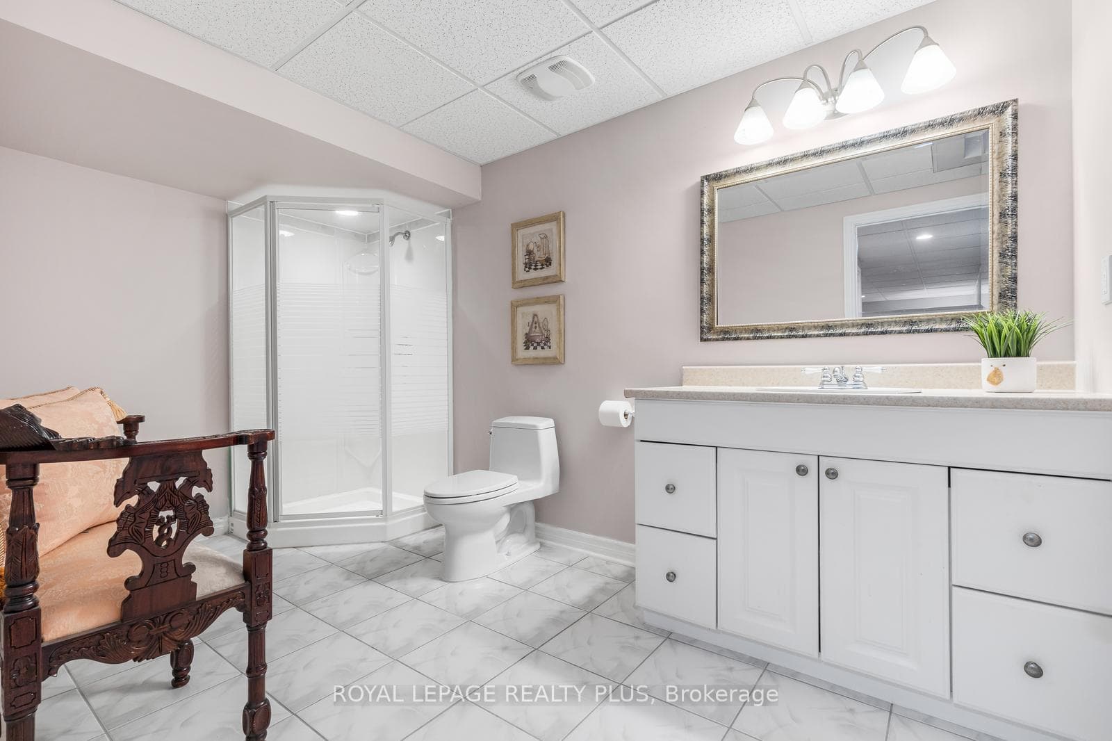 1504 Tanner Court - Detached photo 41 of 50 in Oakville, Ontario