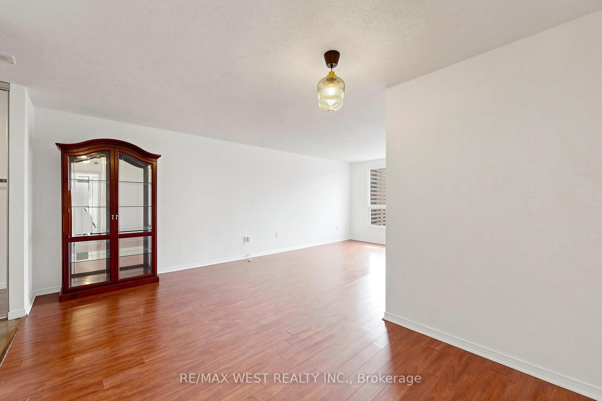 5 Concorde Place Unit 1302 - Condo photo 17 of 47 in Don Mills / Parkwoods / Victoria Village, Ontario