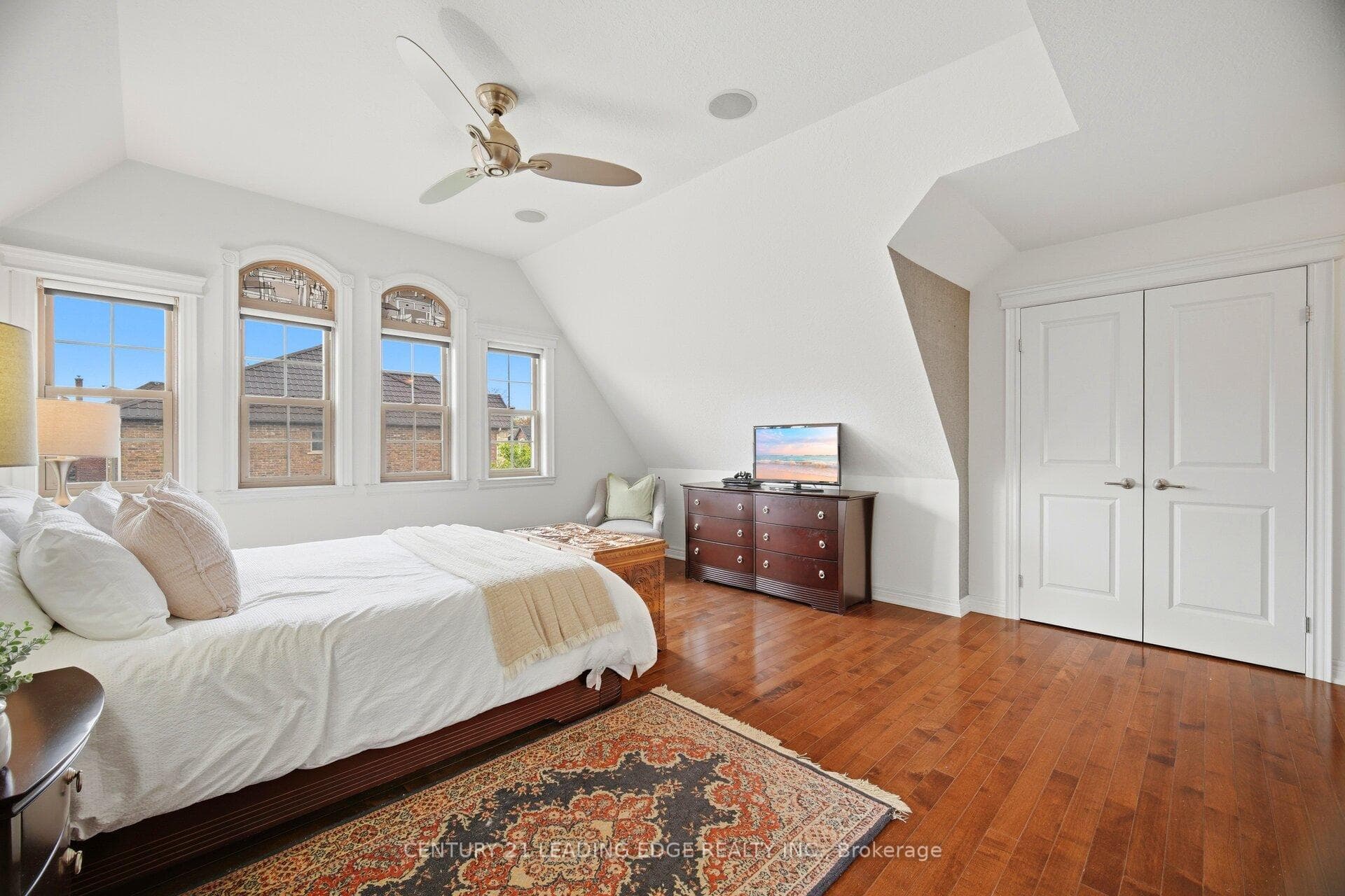 1051 Fernridge Common - Semi-Detached photo 26 of 50 in Burlington, Ontario