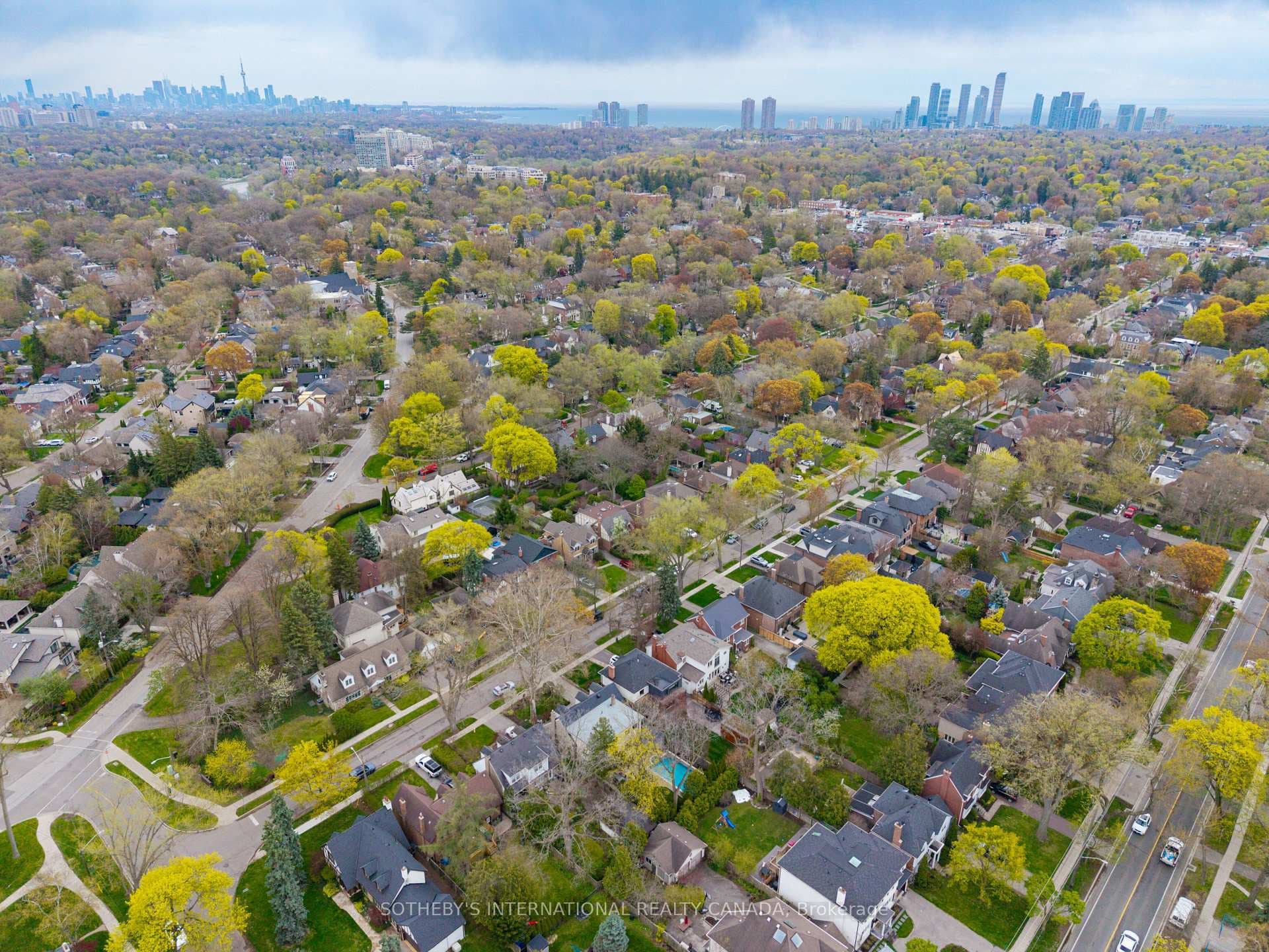 103 Willingdon Boulevard - Detached photo 9 of 39 in Etobicoke (Islington / Rexdale), Ontario